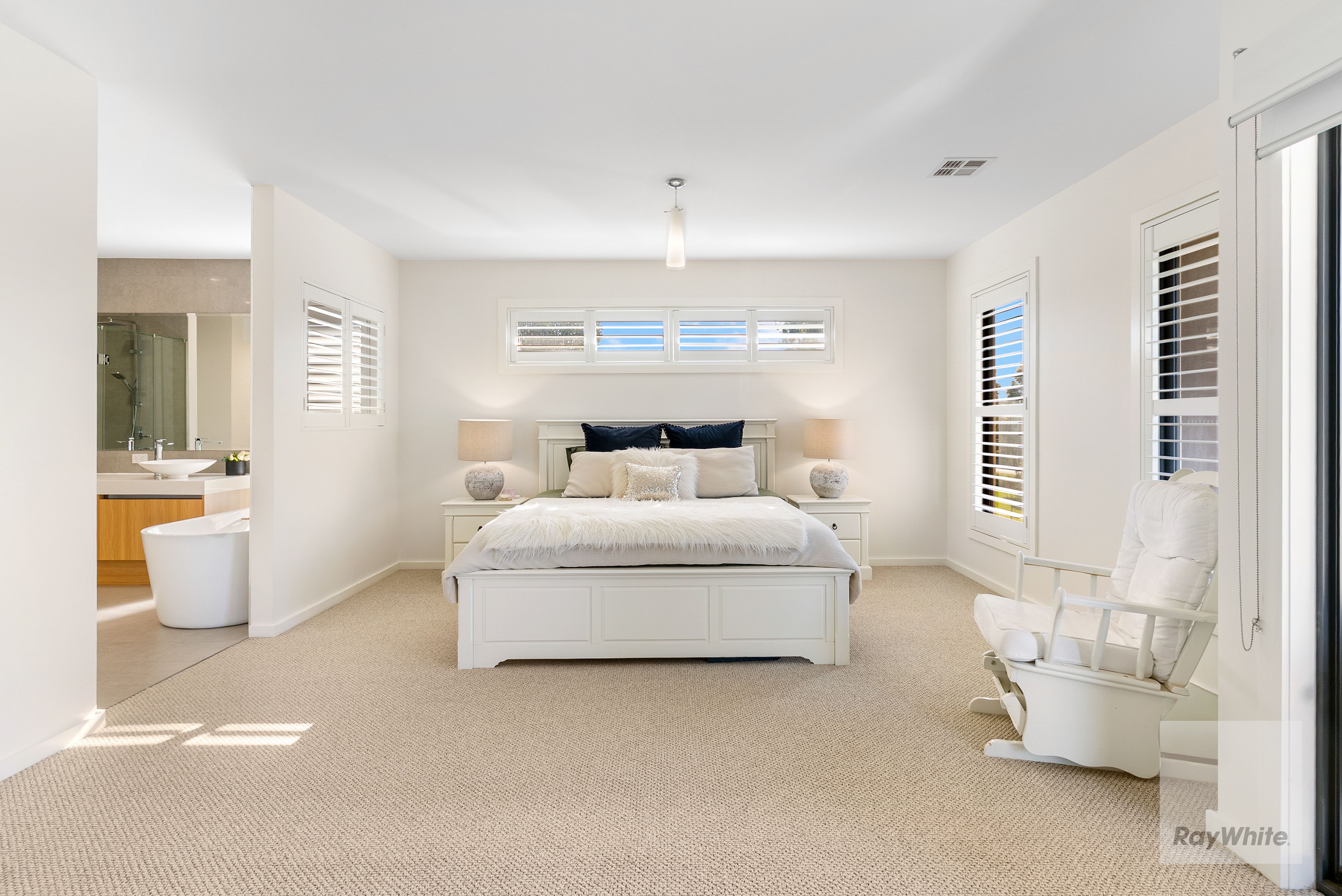 34 Lagoon Drive — photo 4 of 30