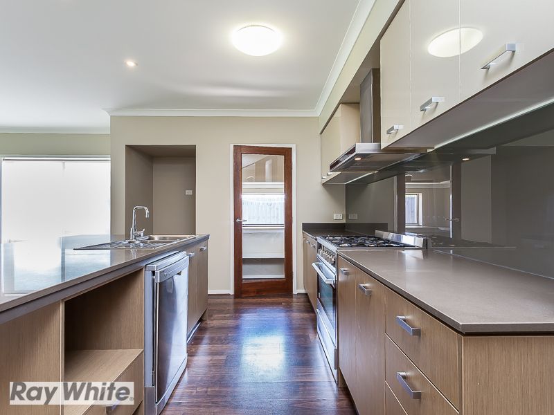 15 Hartley Crescent, North Lakes, QLD 4509