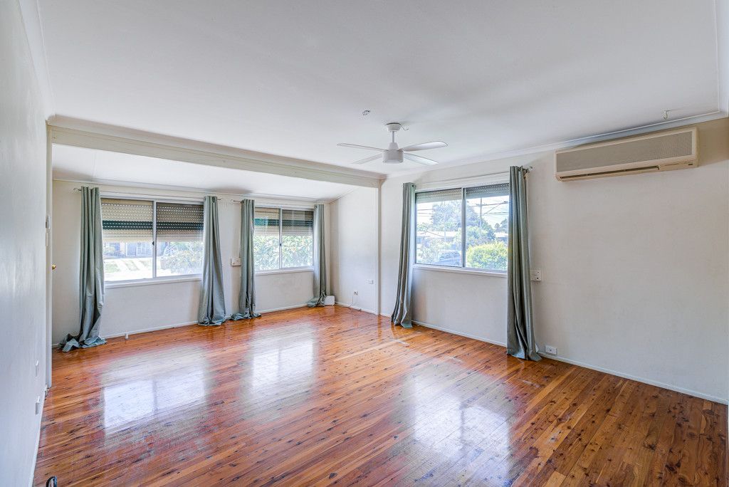 133 Waratah Drive, Crestmead, QLD 4132