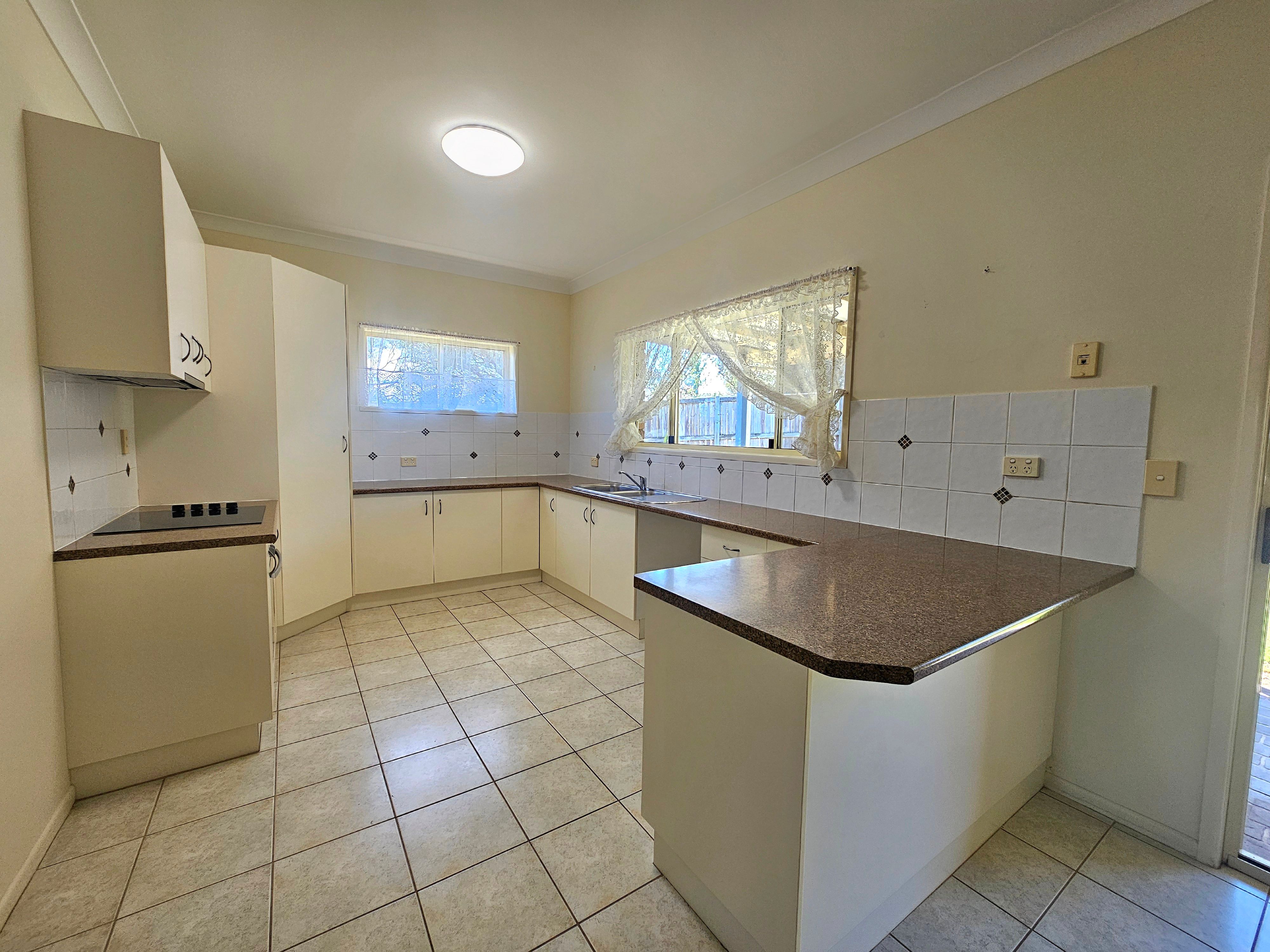 2 Matthew Court, Crows Nest, QLD 4355