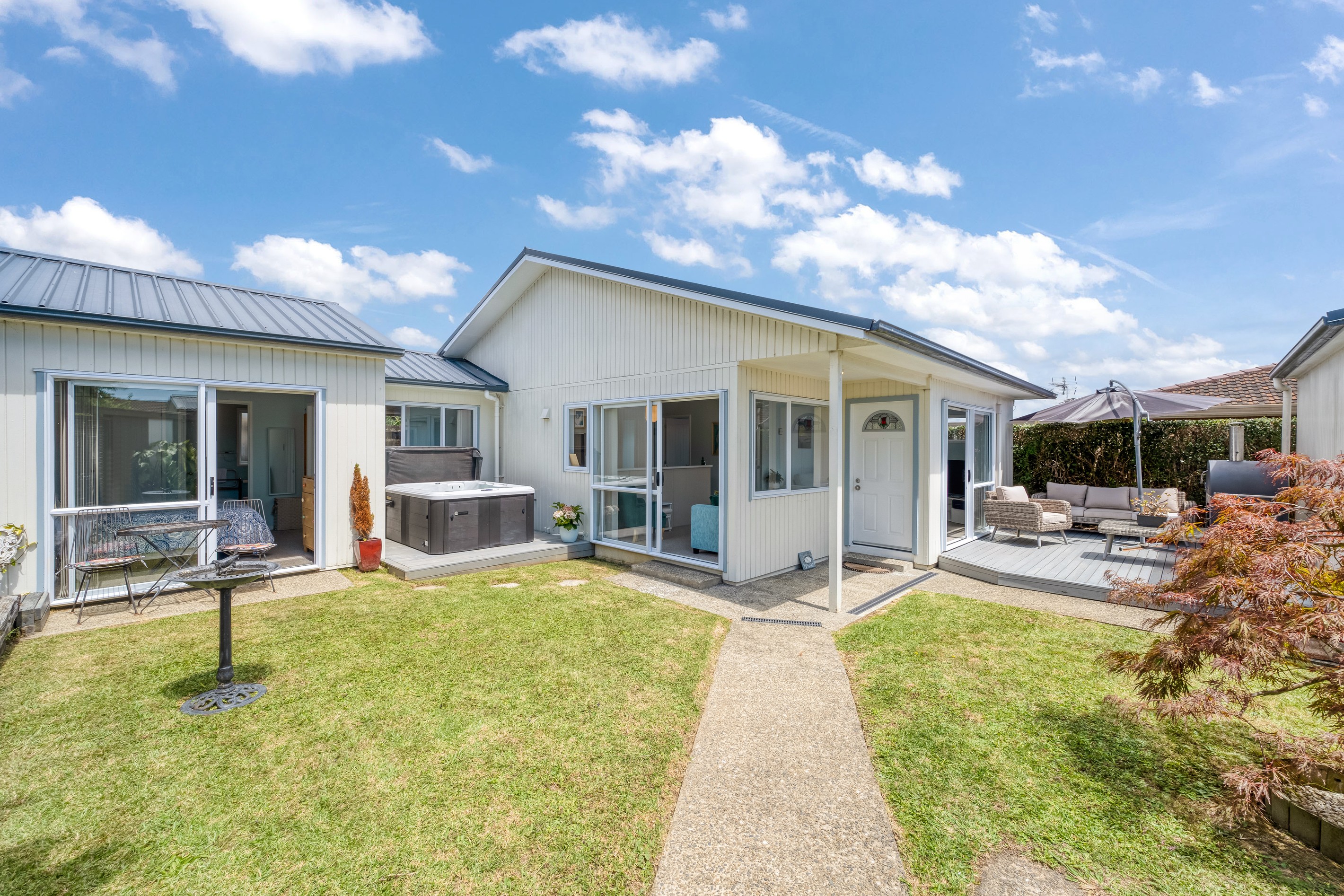 137A Pigeon Mountain Road, Half Moon Bay, Manukau City