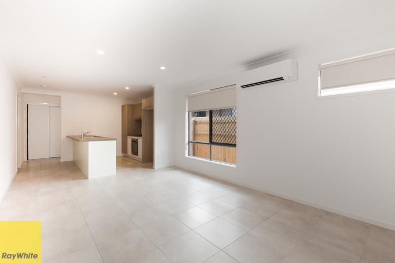 102 Napier Circuit, Silkstone, QLD 4304