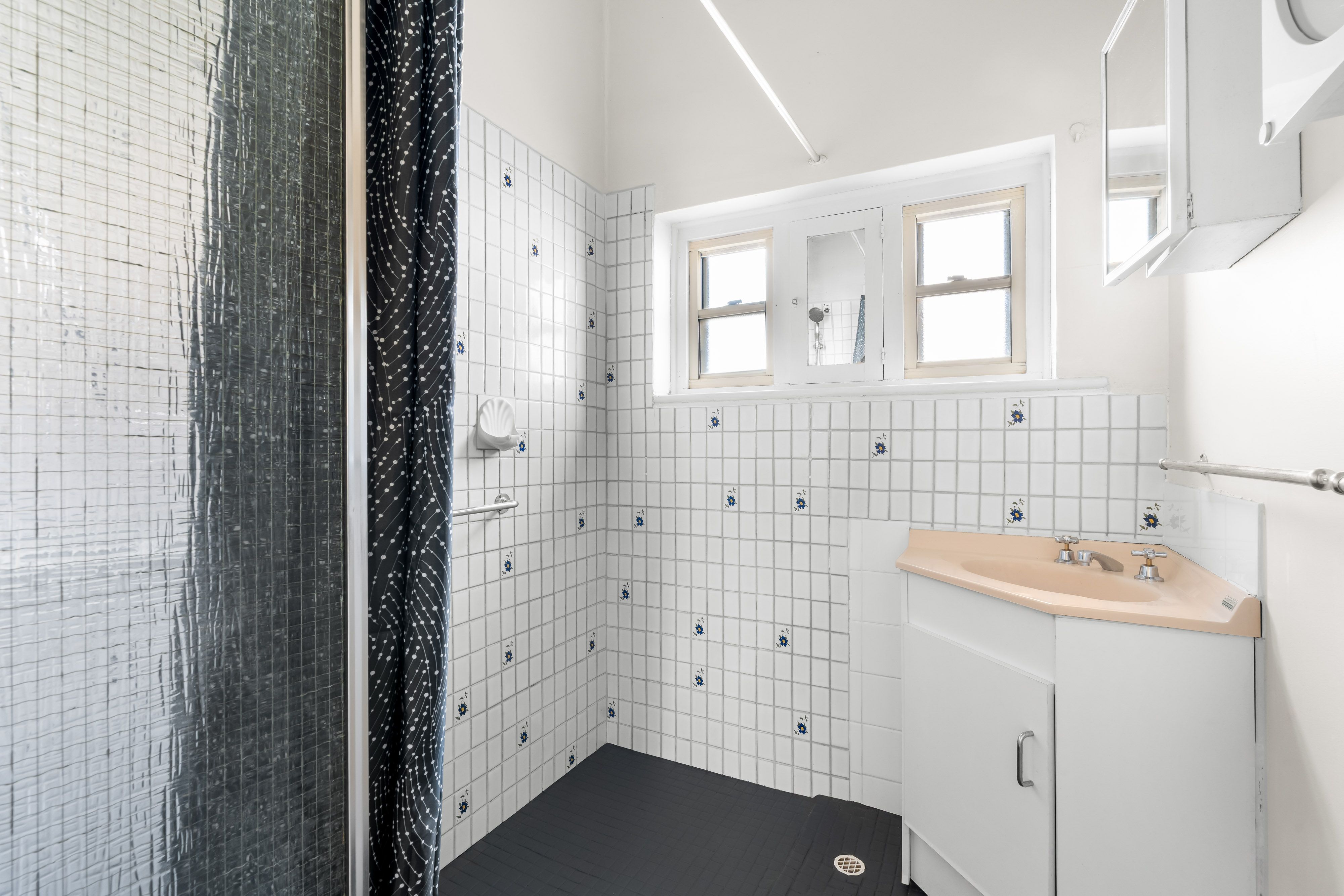 55 Standen Street — photo 10 of 17