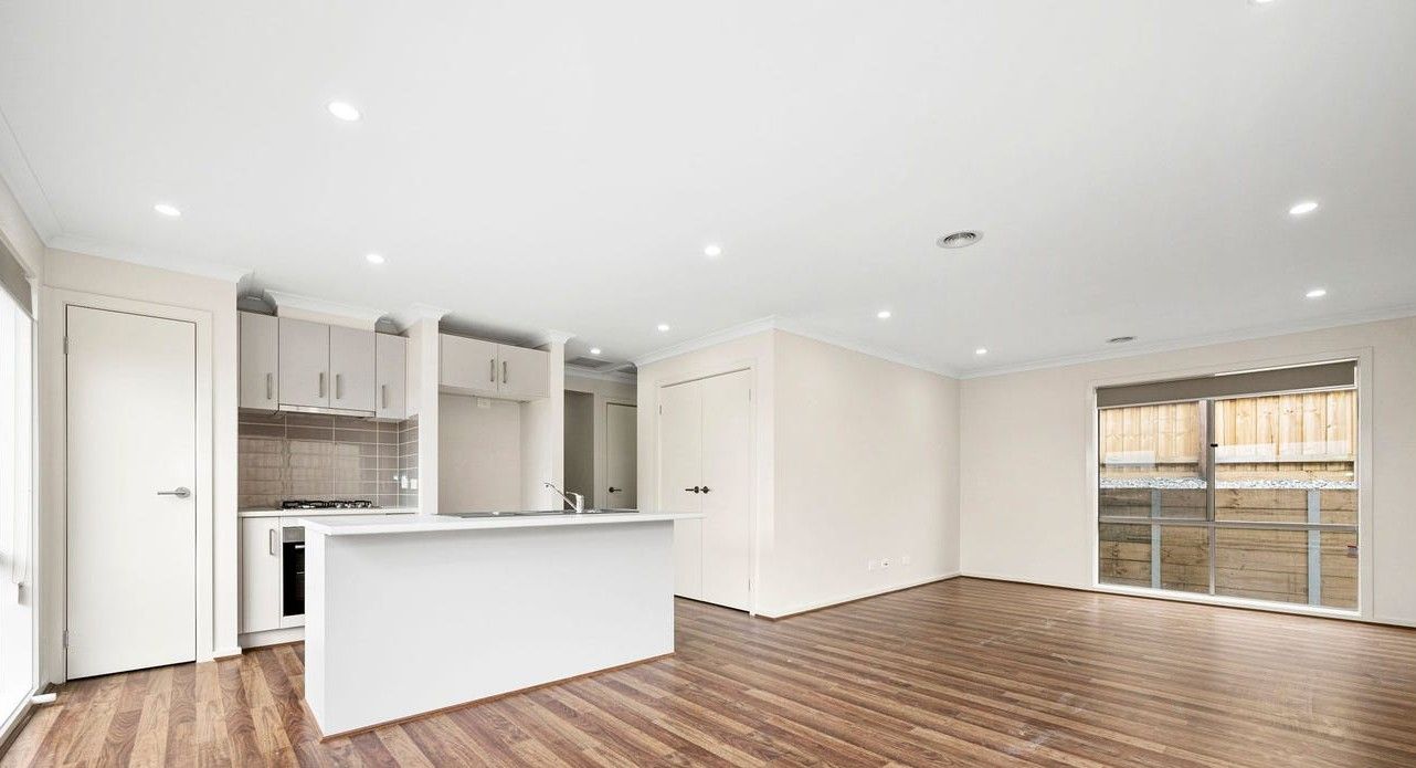 10 Kezza Way, Doreen, VIC 3754