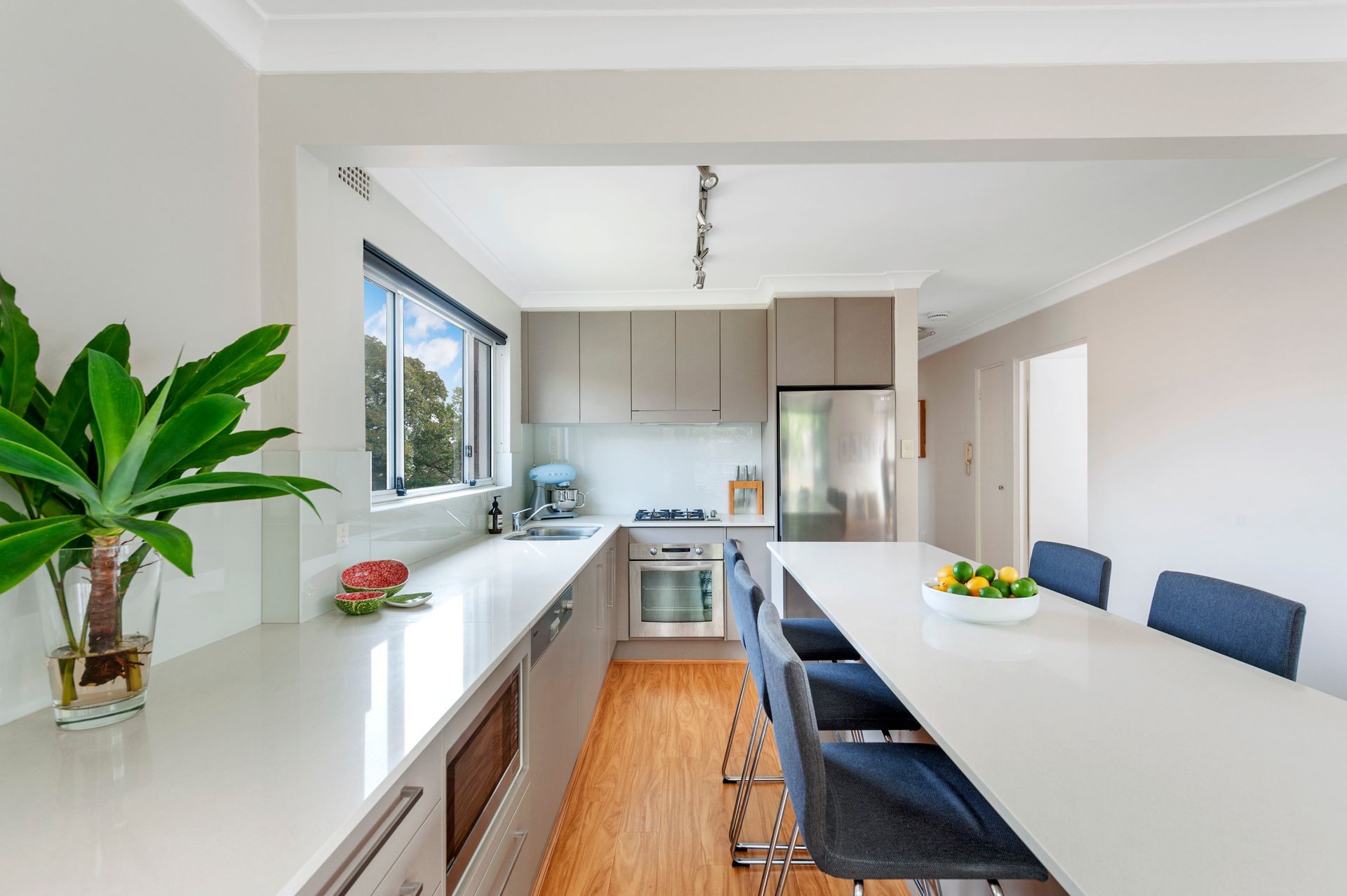 9/44 Bayswater Street — photo from Ray White Annandale