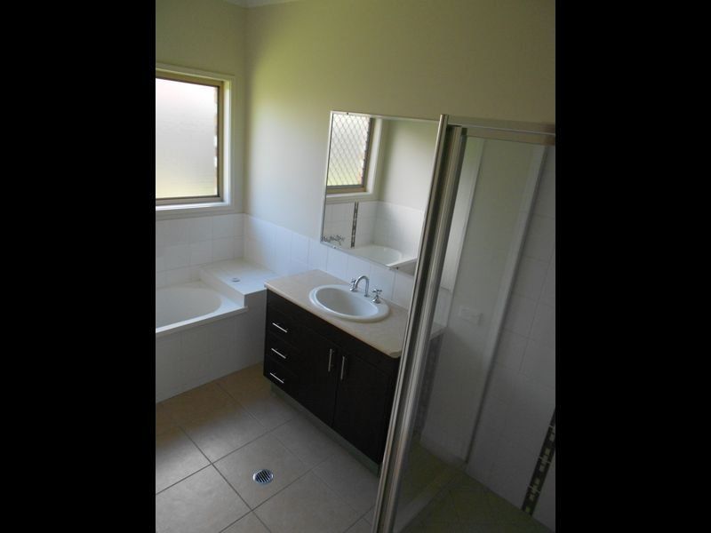 4 versace avenue bray park qld