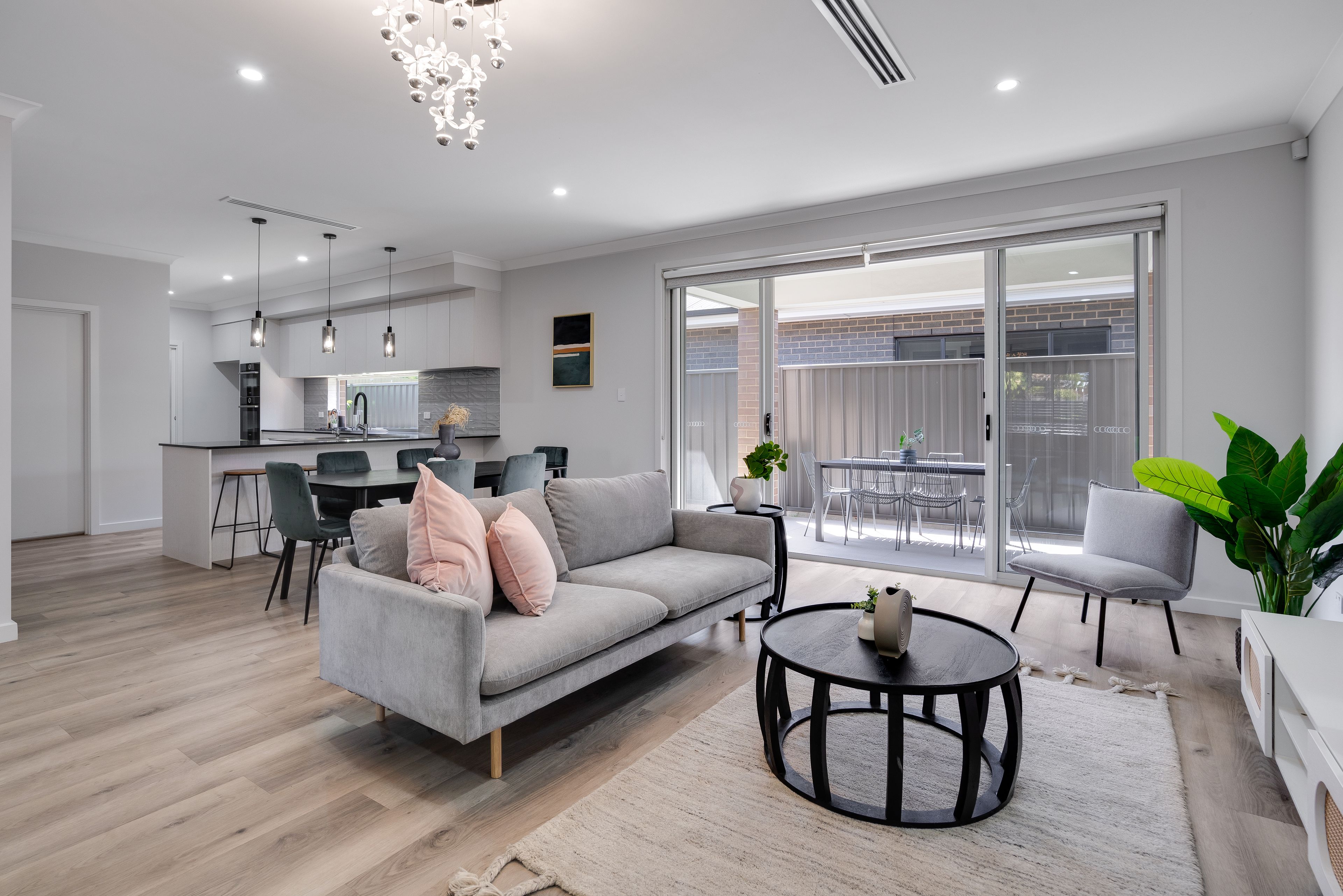 2A Sutcliffe Road, Greenacres, SA 5086