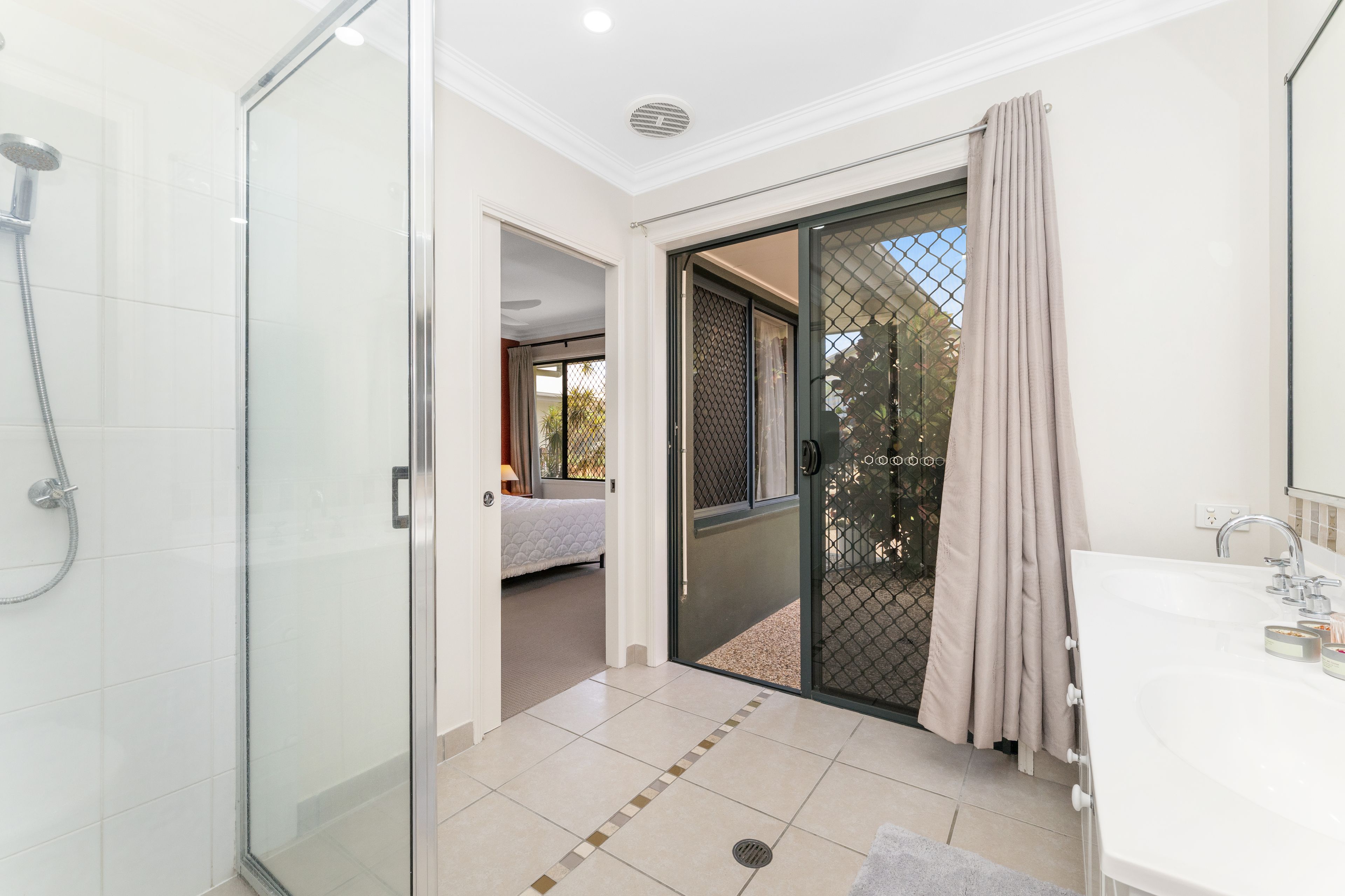 8 Kato Place — photo 11 of 26