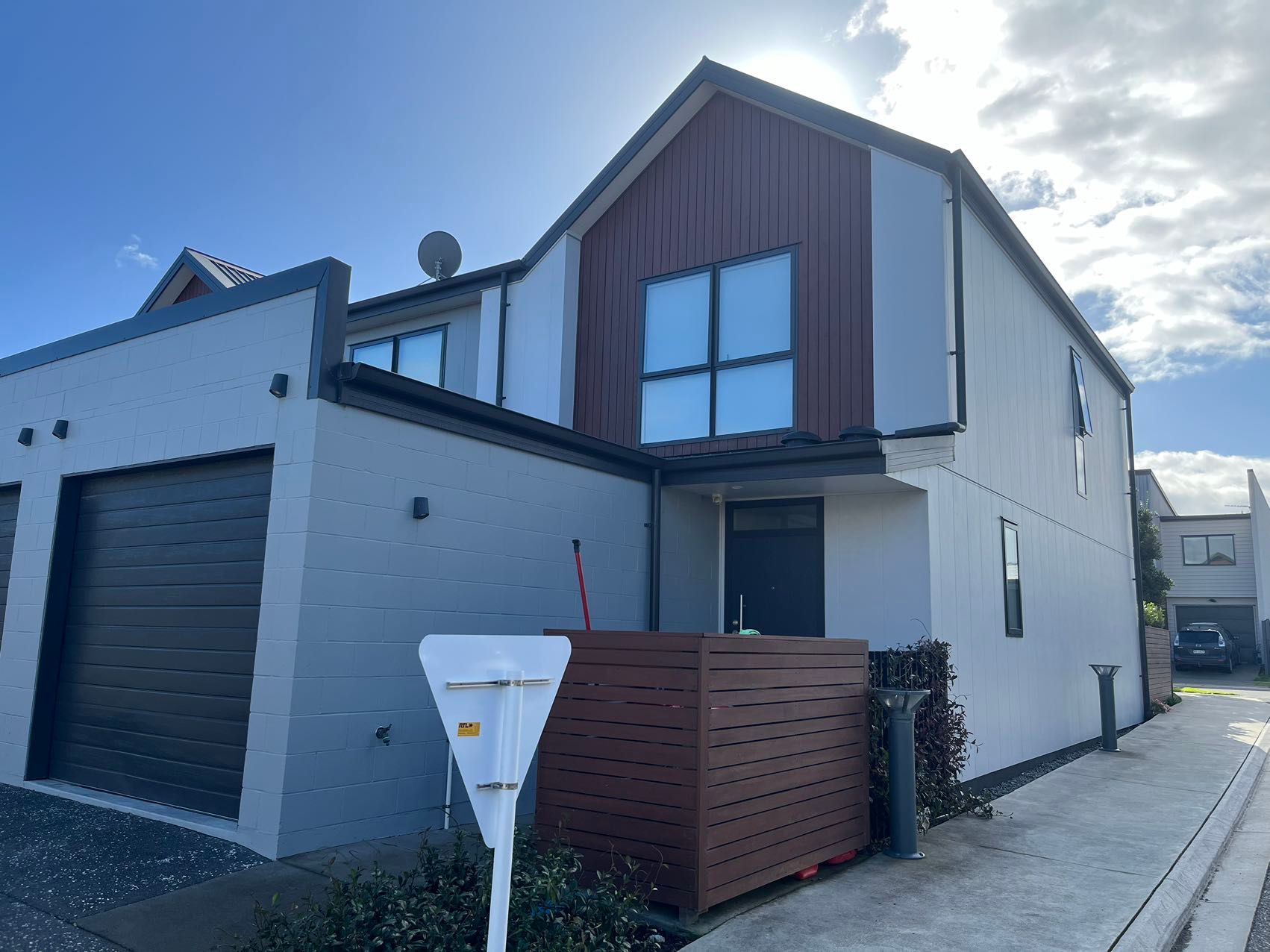 31 Gateway Avenue, Beachlands, Manukau City