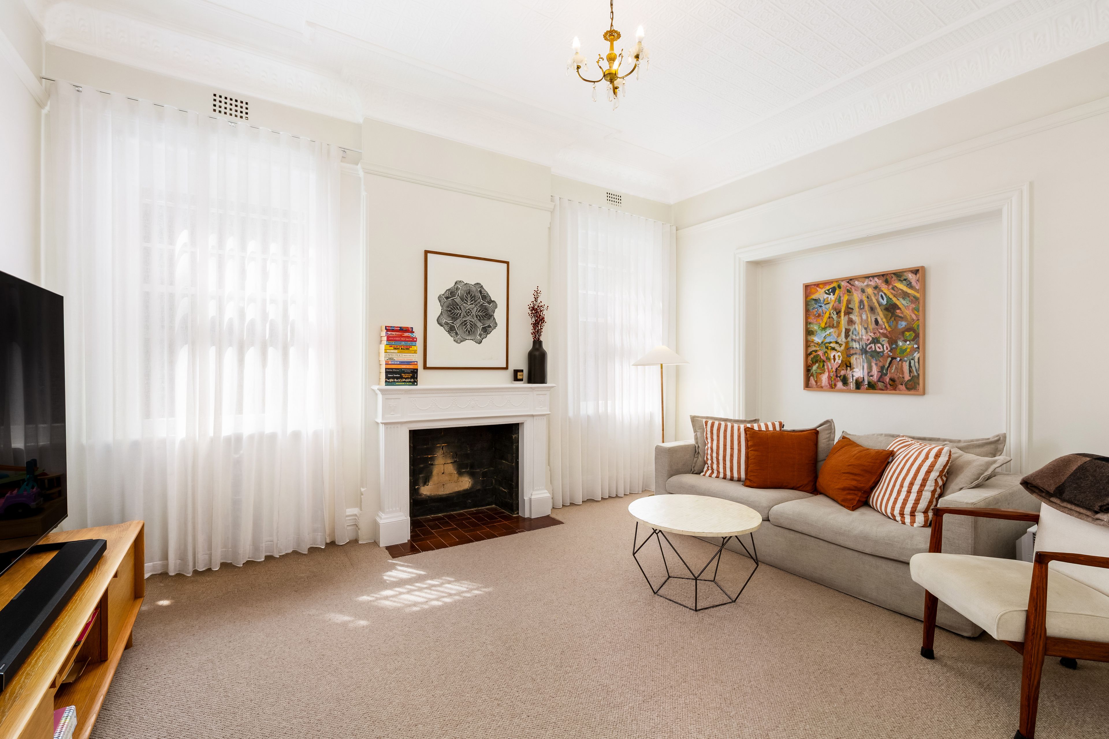 2/55 Albion Street — photo from Ray White Eastern Beaches Coogee