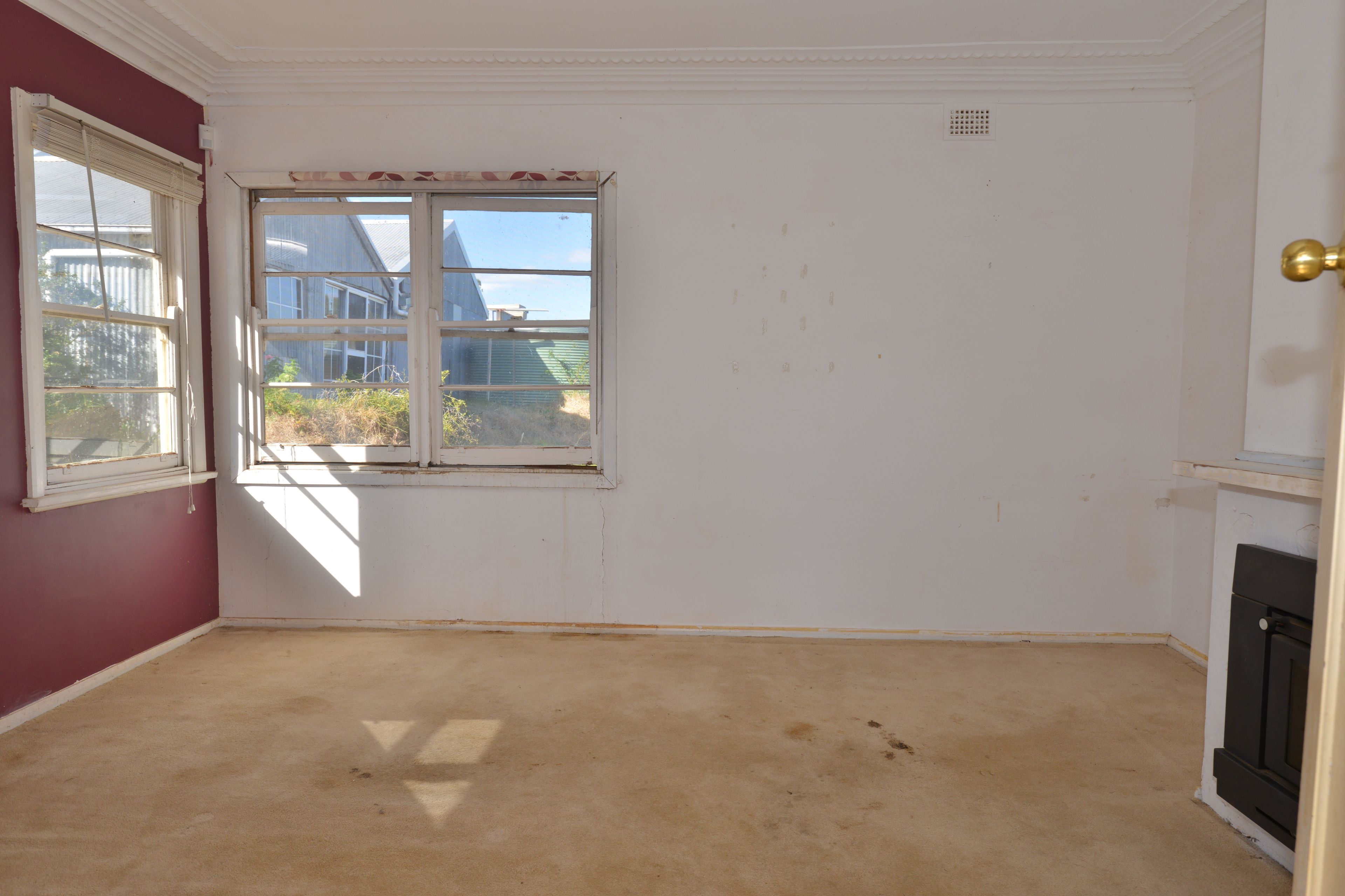 16387 Oxley Highway — photo 19 of 30