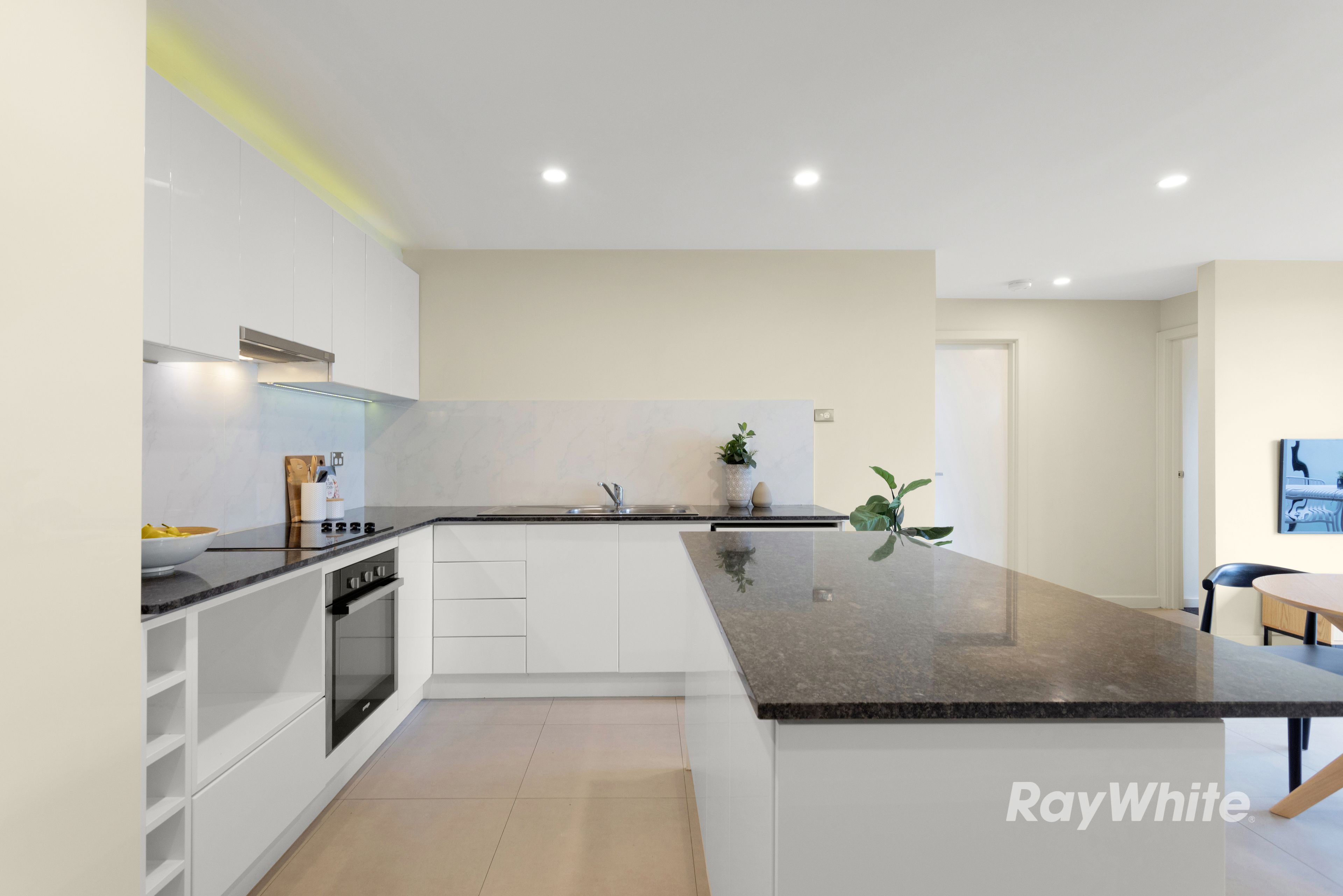 106/19 Lillimur Road, Ormond, VIC 3204