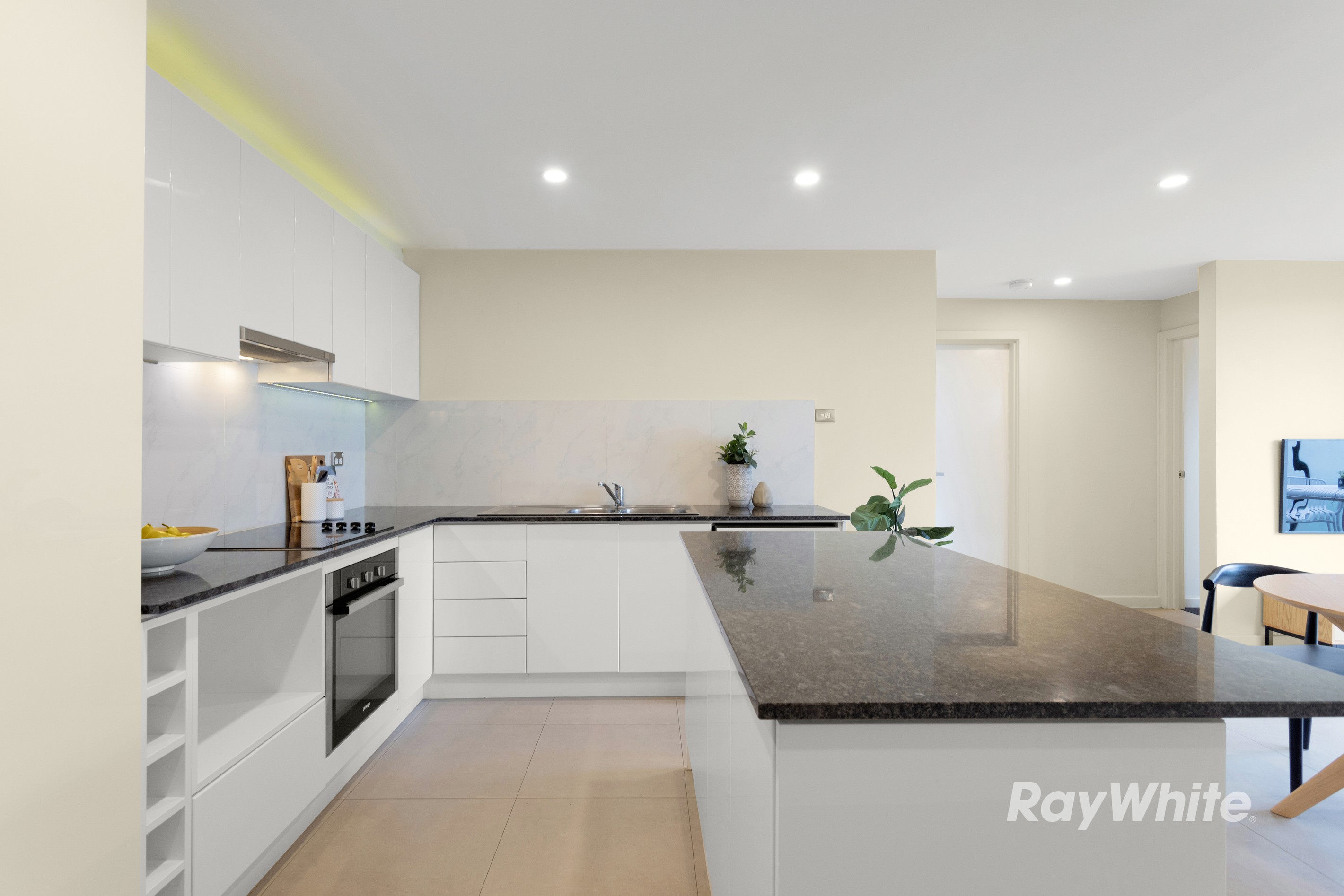 106/19 Lillimur Road, Ormond, VIC 3204