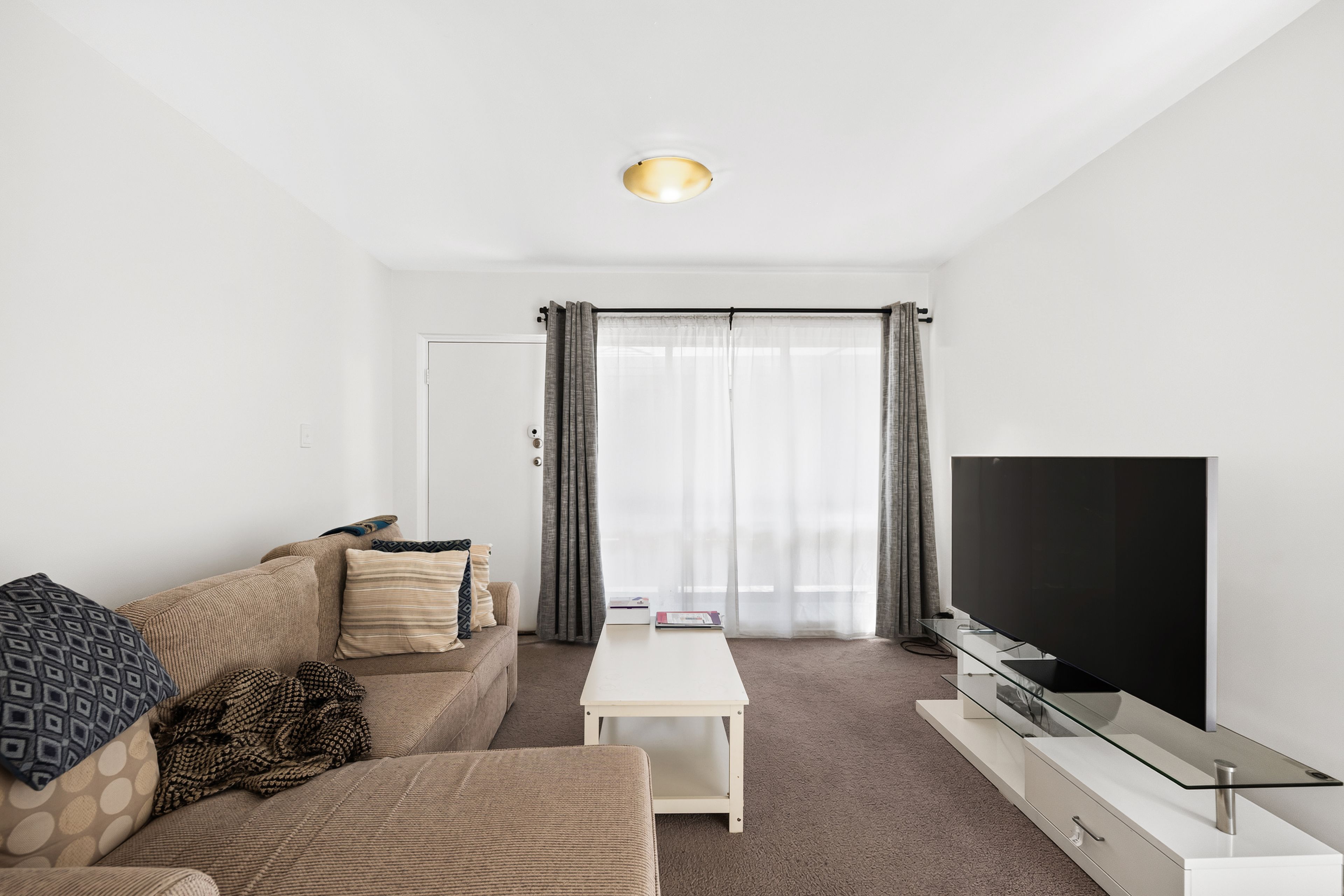 1/11 Edward Street — photo 4 of 14