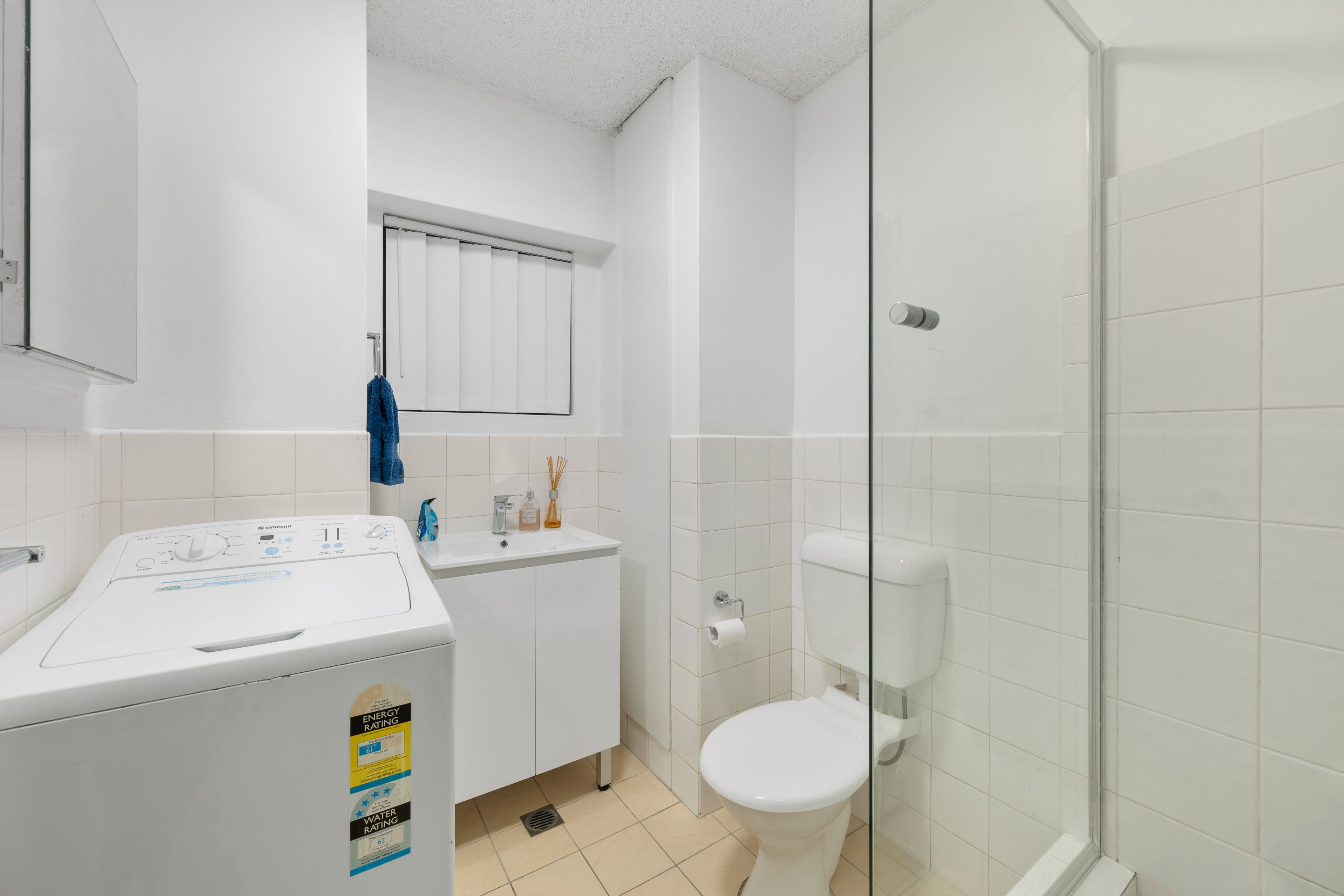 49/3049 Surfers Paradise Boulevard — photo 10 of 12