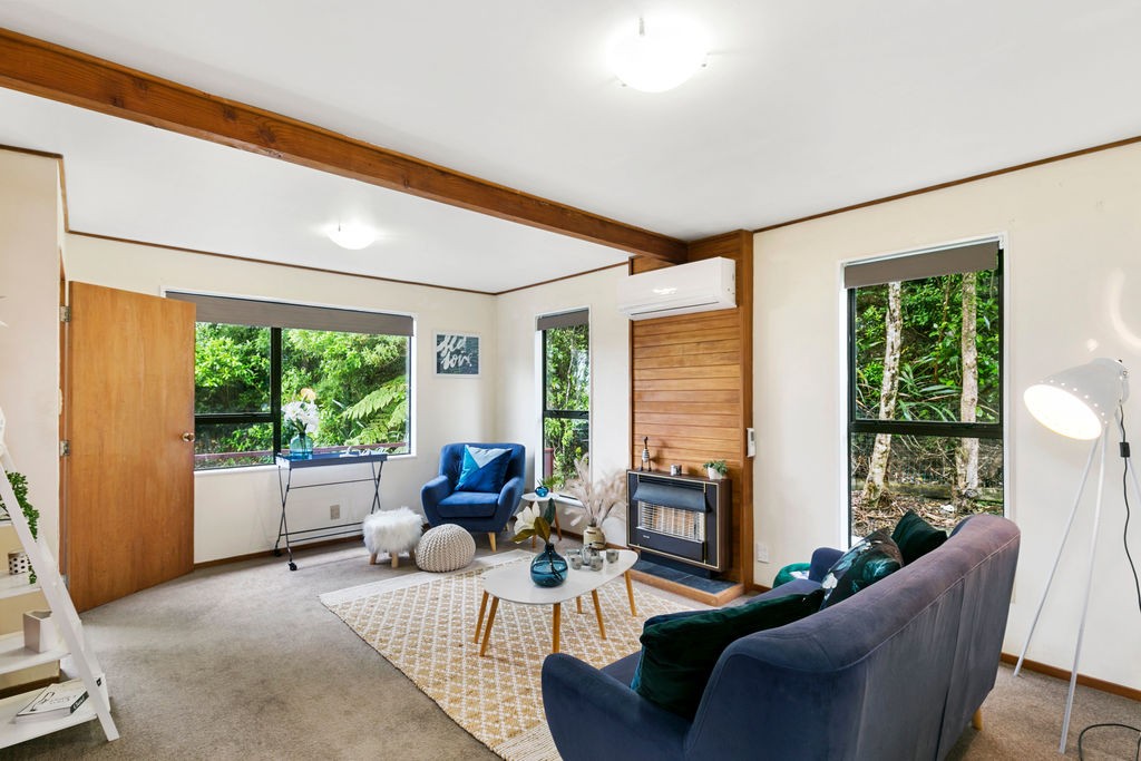 43b Lyndfield Lane, Newlands, Wellington City