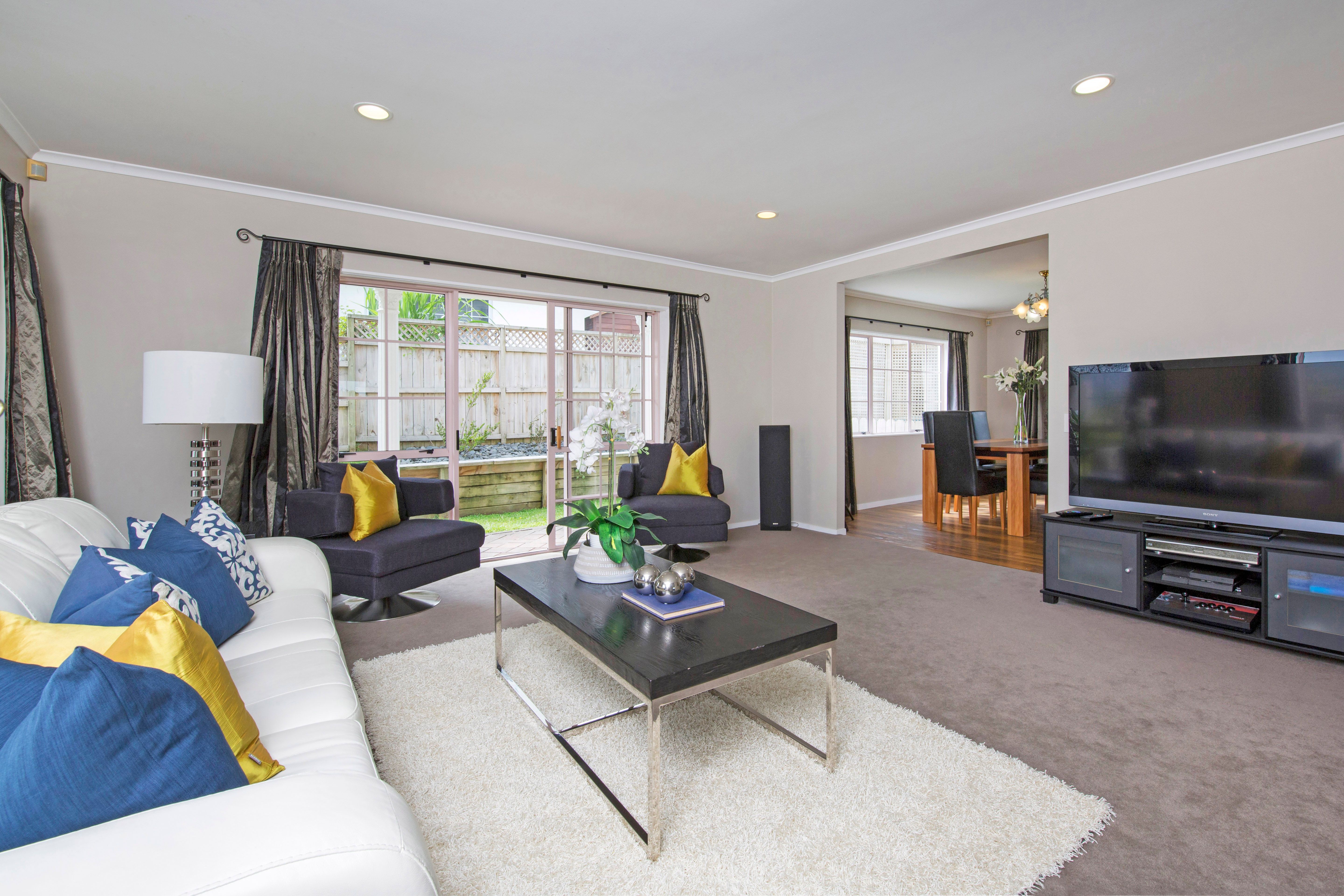 26 Rochester Crescent, Somerville, Manukau City