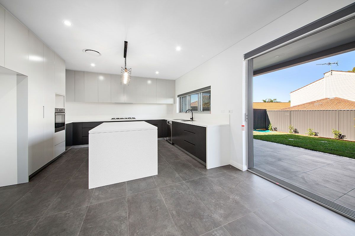 13a Gerald Road, Illawong, NSW 2234