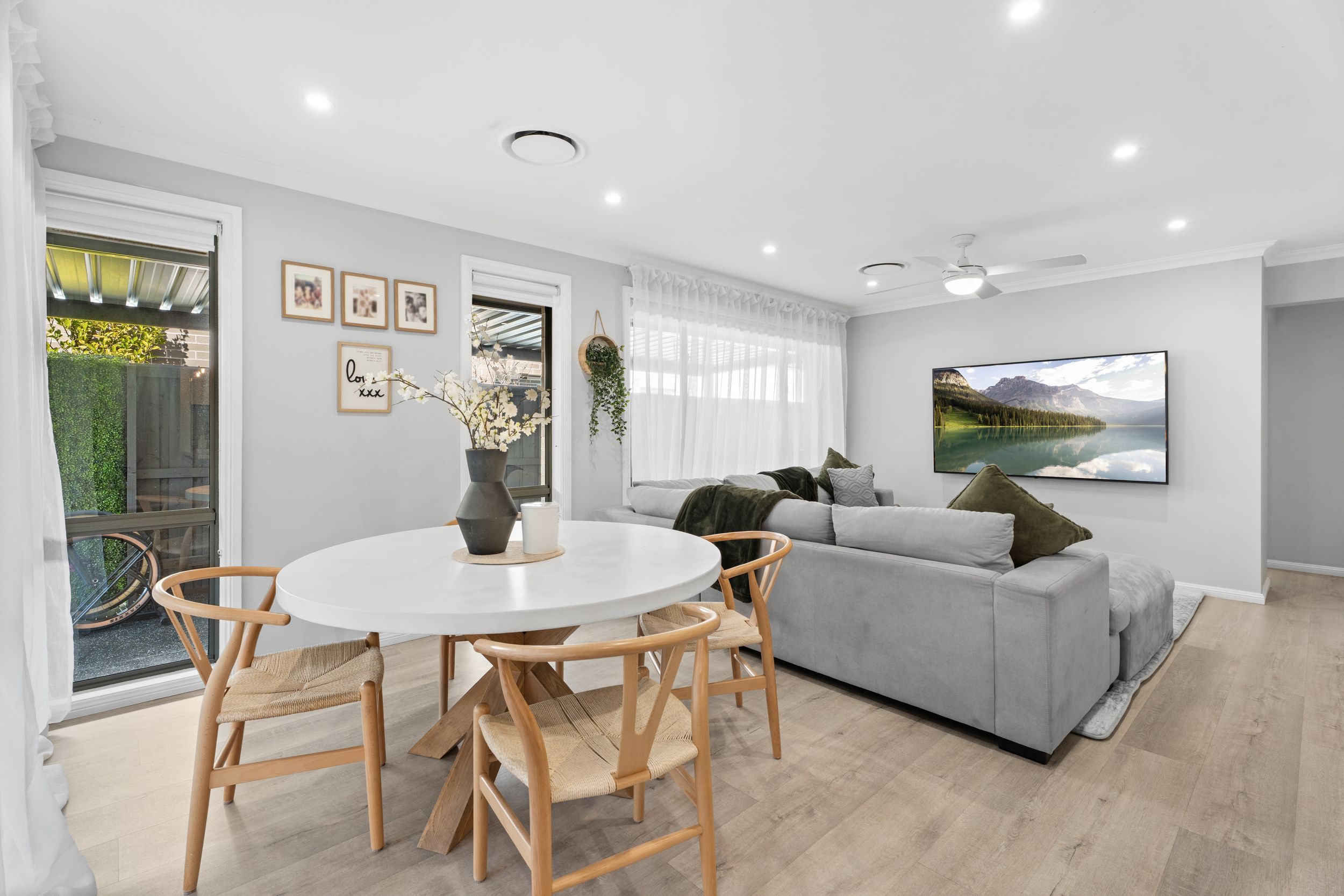 16 Lakeview Drive, Cranebrook, NSW 2749