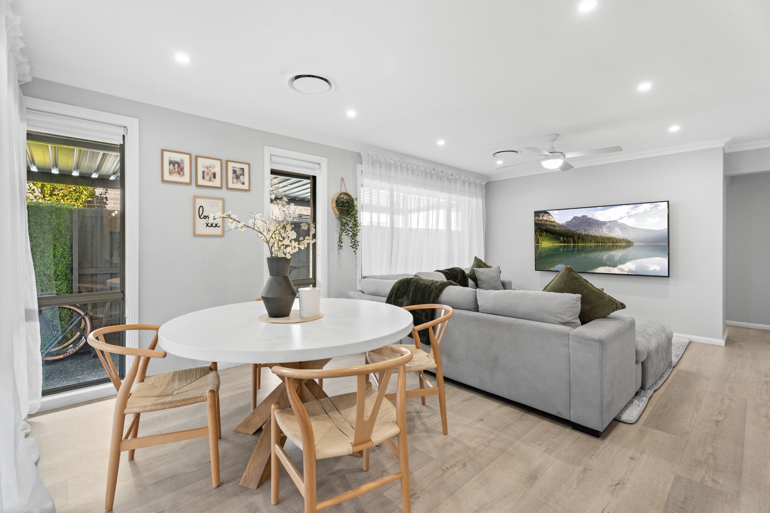 16 Lakeview Drive, Cranebrook, NSW 2749