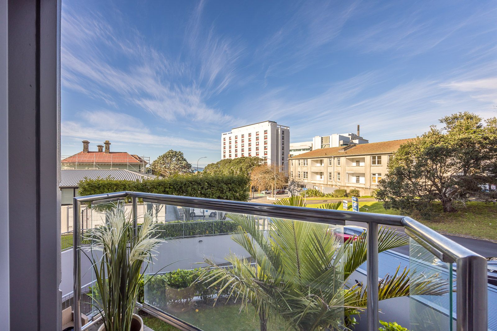 1J/127 Grafton Road, Grafton, Auckland City