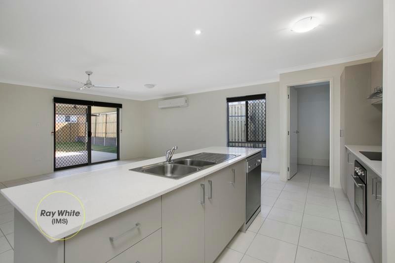 32 Krause Street, Bellbird Park, QLD 4300