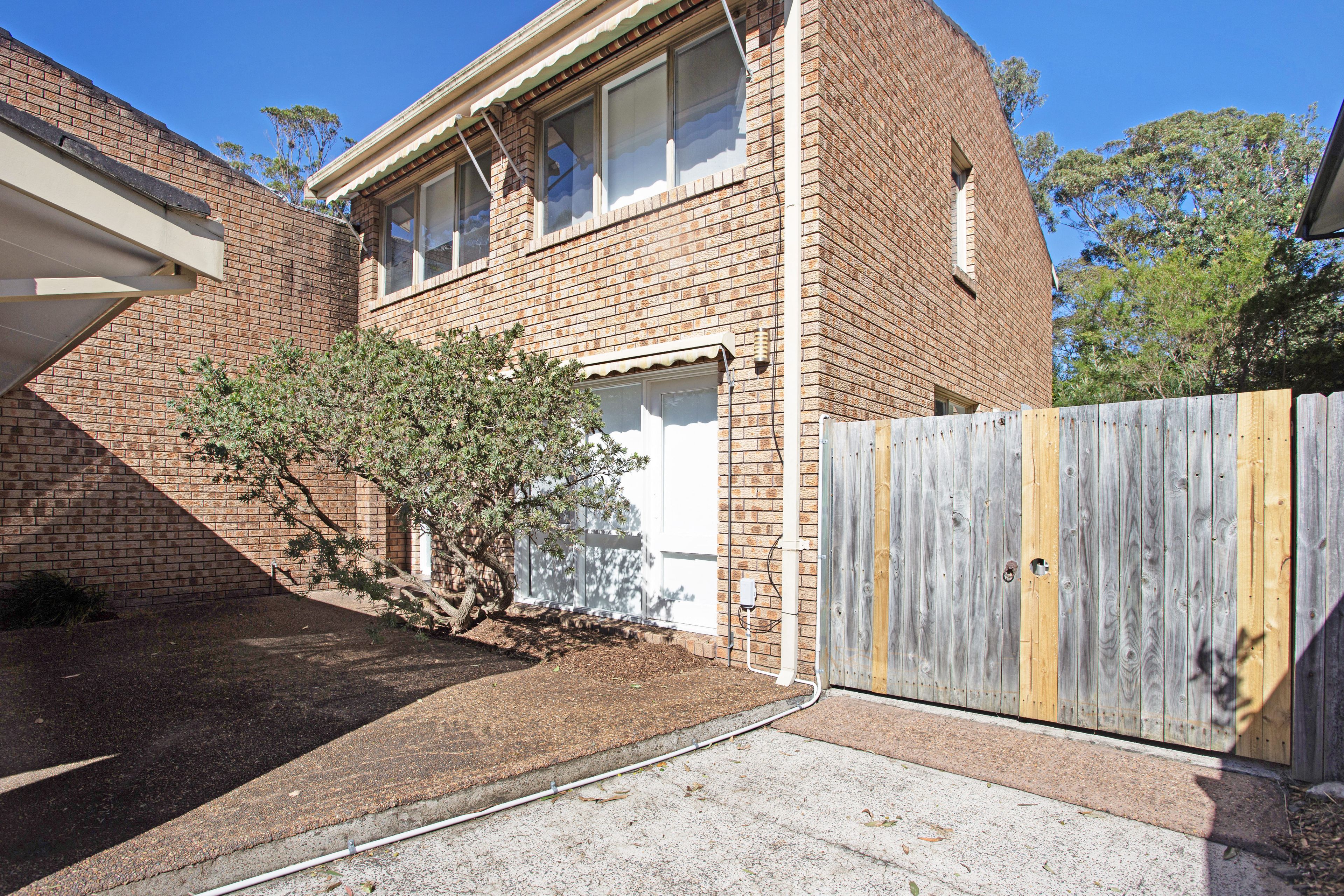 1/56 Mirreen Street, Hawks Nest, NSW 2324