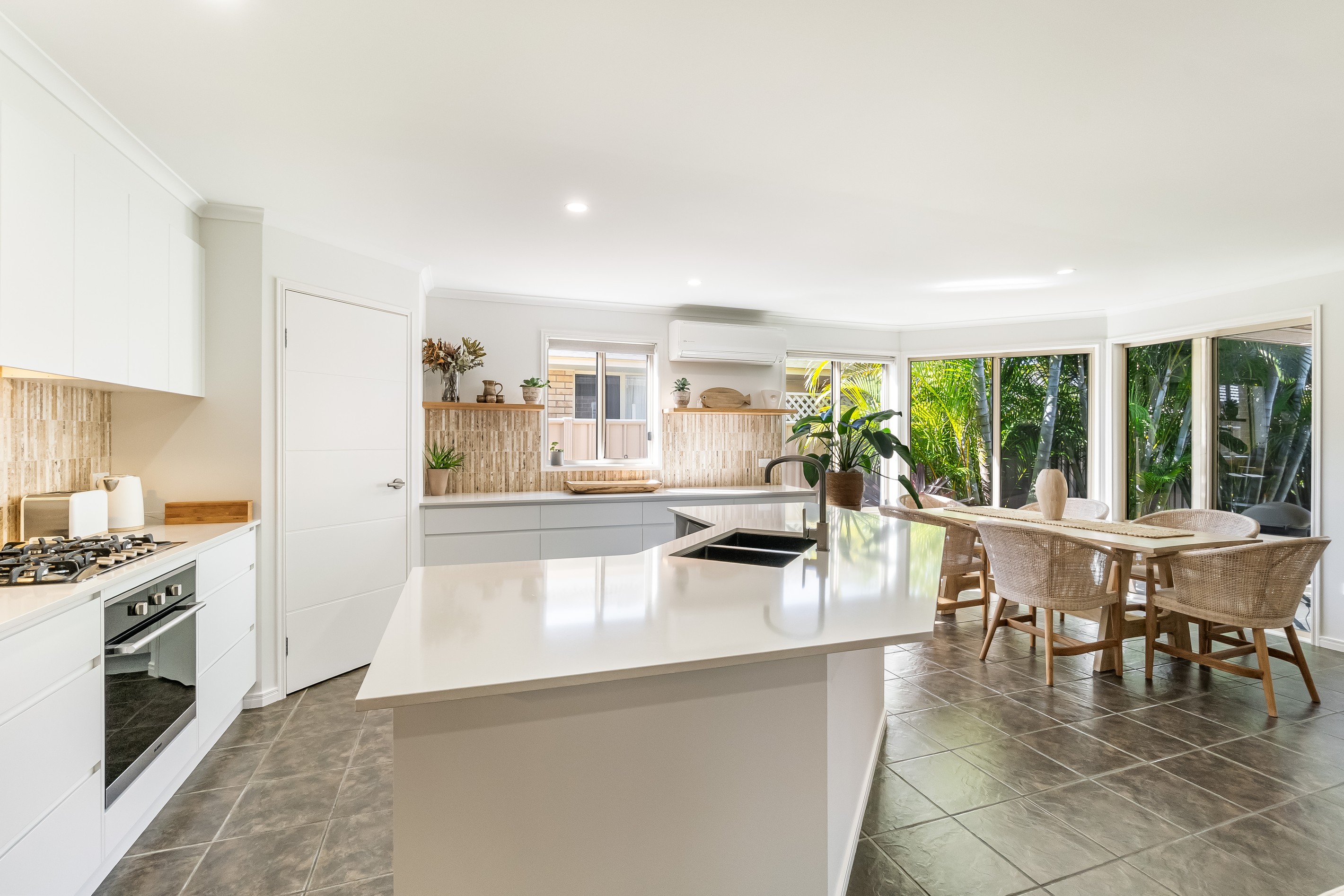 3 Buccaneers Court, Yamba, NSW 2464
