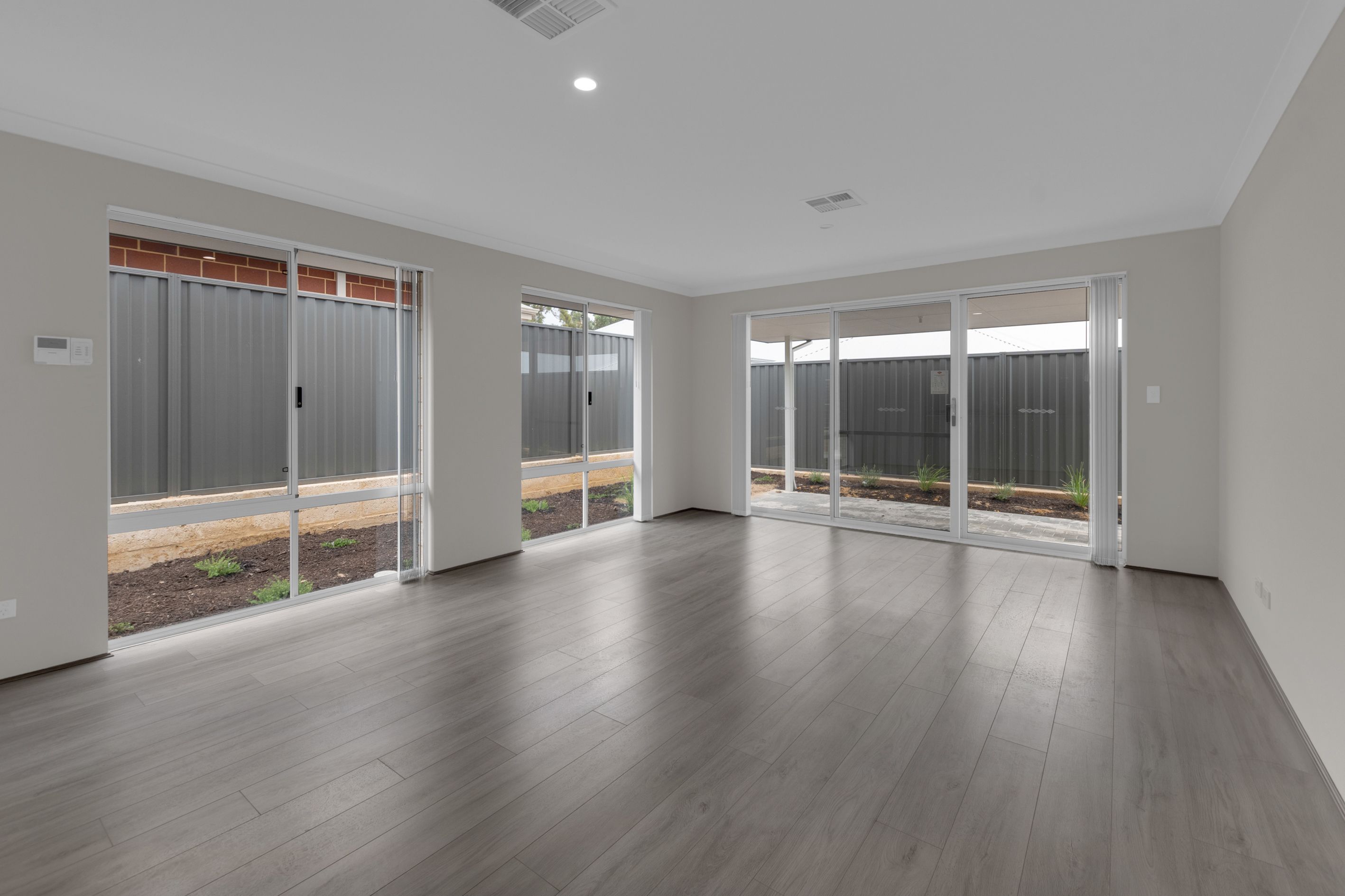 35 Cardinal Loop, Lakelands, WA 6180