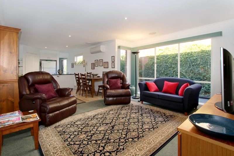 32 Forest Oak Drive, Upper Ferntree Gully, VIC 3156