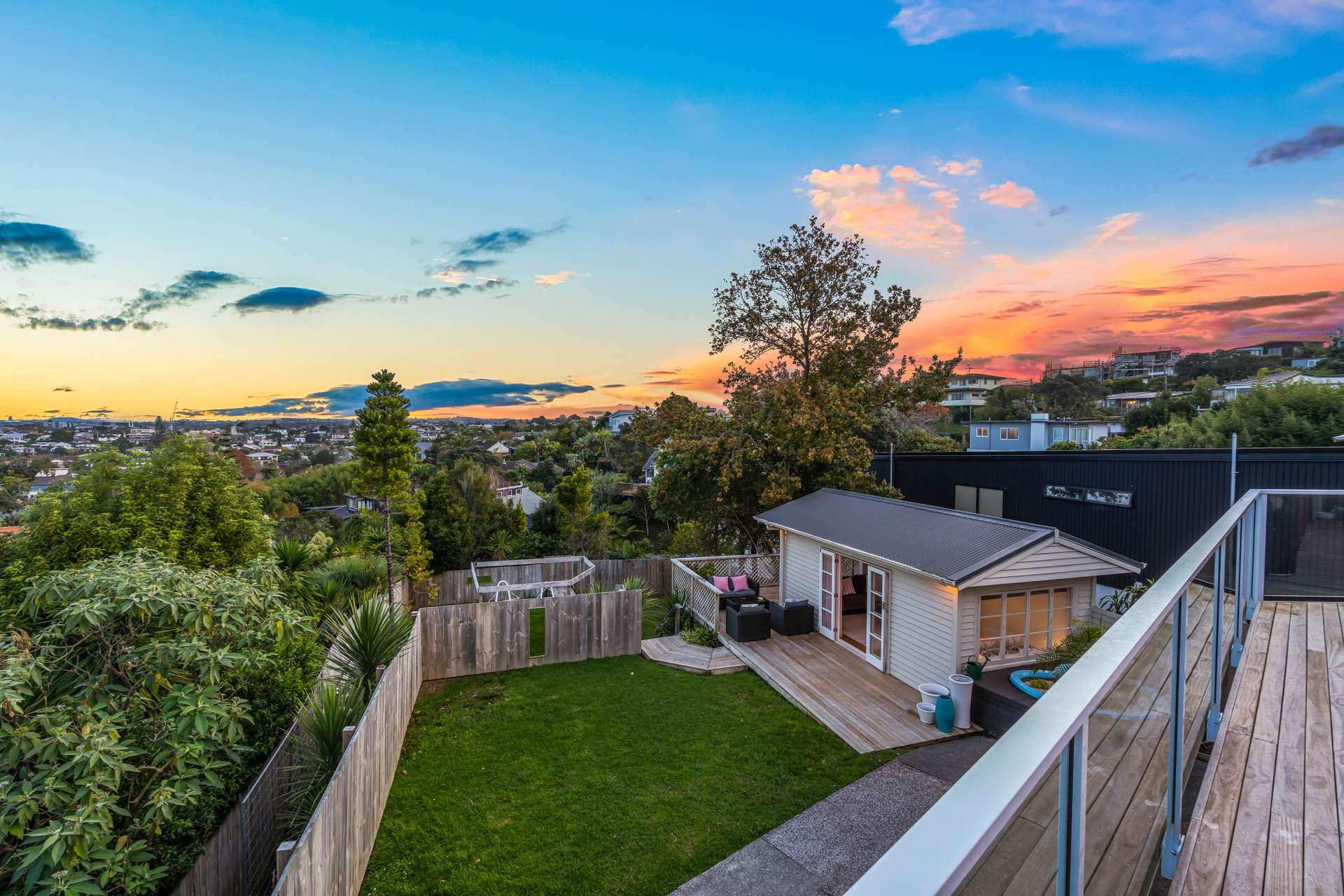 74 Seaview Road photo 0