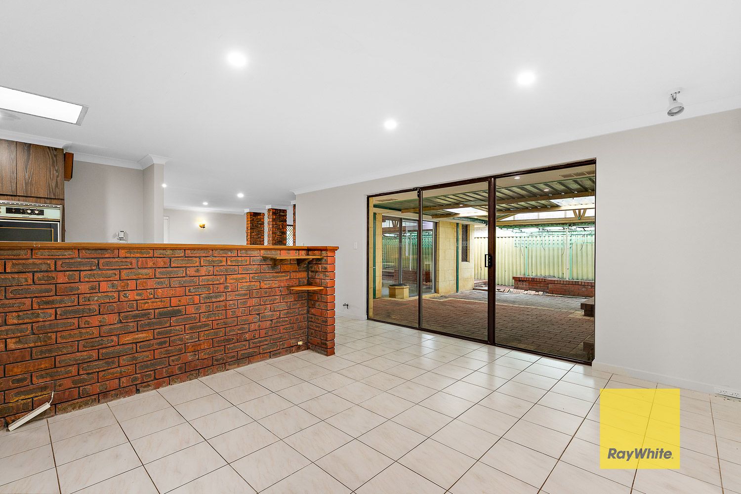 15 Shelburn Road — photo 7 of 18