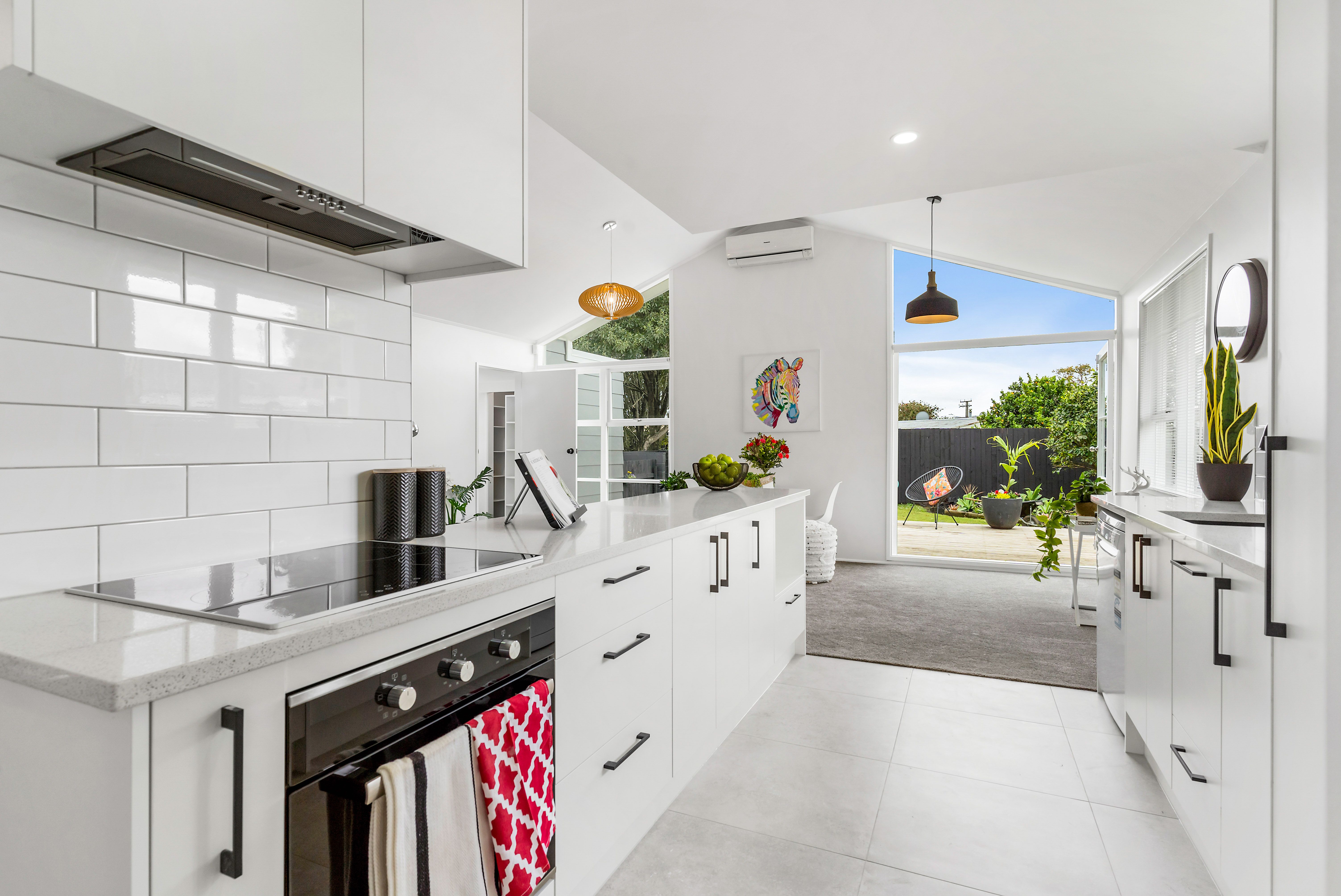 37 Wallace Road, Mangere Bridge, Manukau City