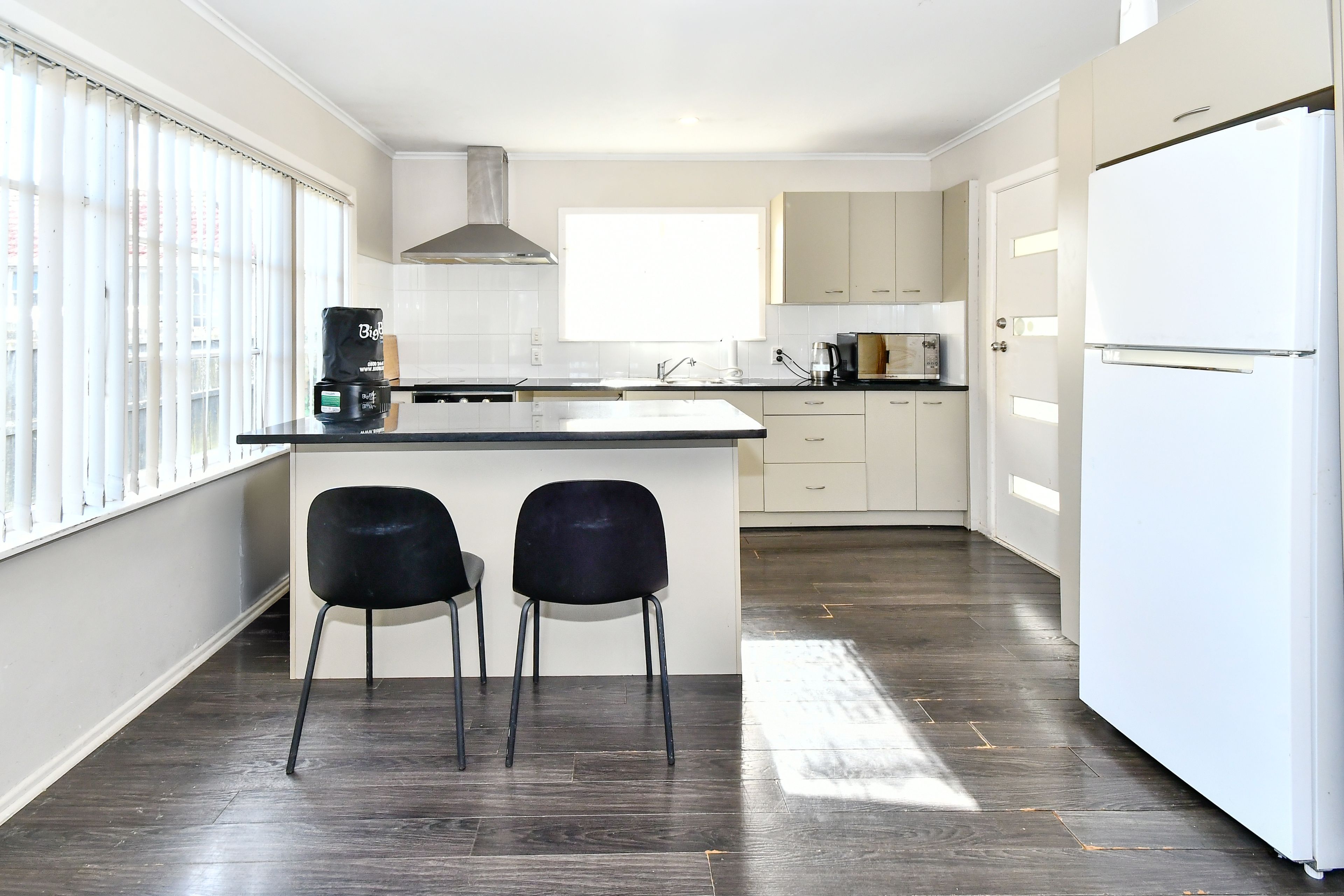 33 Thomas Road, Mangere, Manukau City