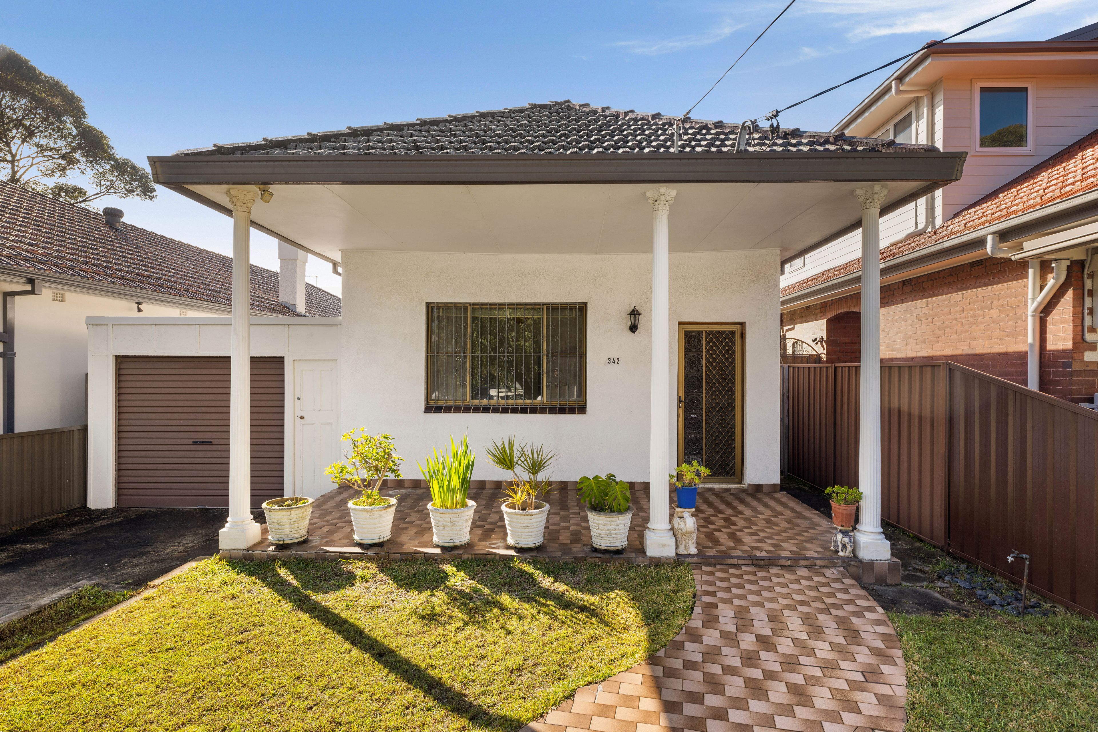 342 Doncaster Avenue — photo 10 of 10