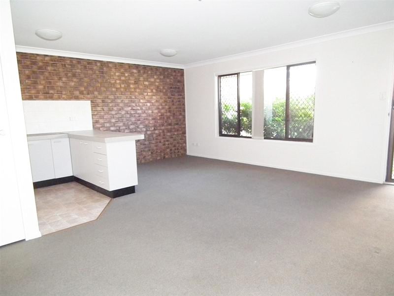 1/11 Emsworth Street, Wynnum, QLD 4178