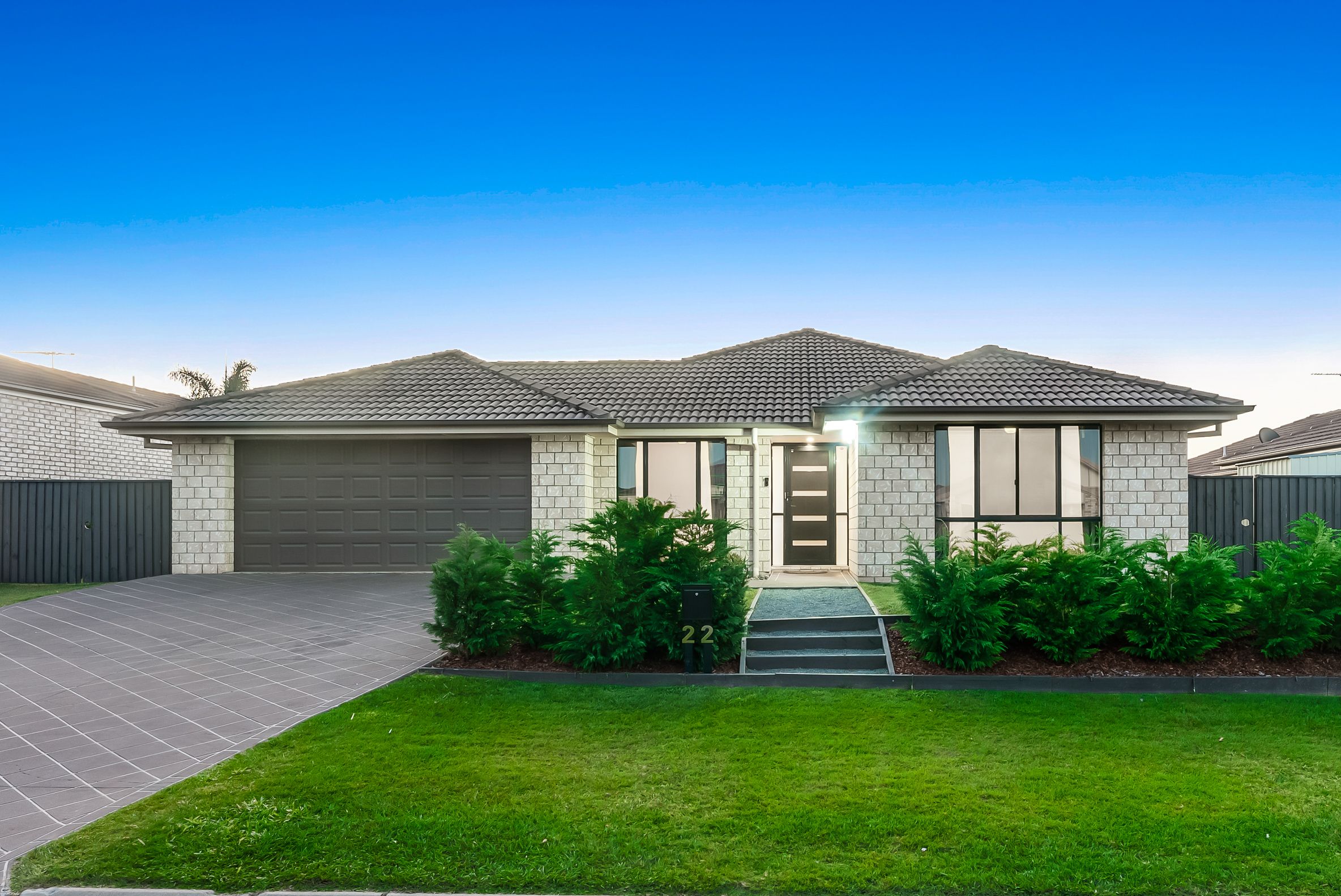 22 Sunstone Circuit, Mango Hill, QLD 4509