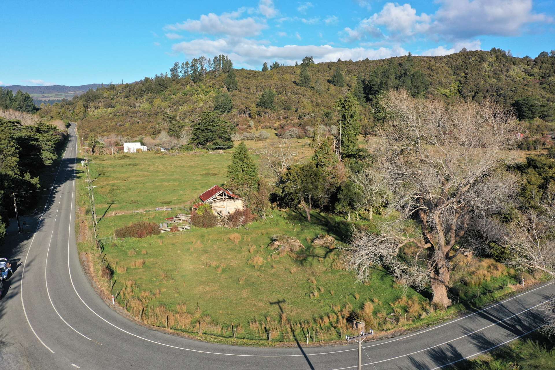 1127 Collingwood-Bainham Main Road, Aorere photo 1