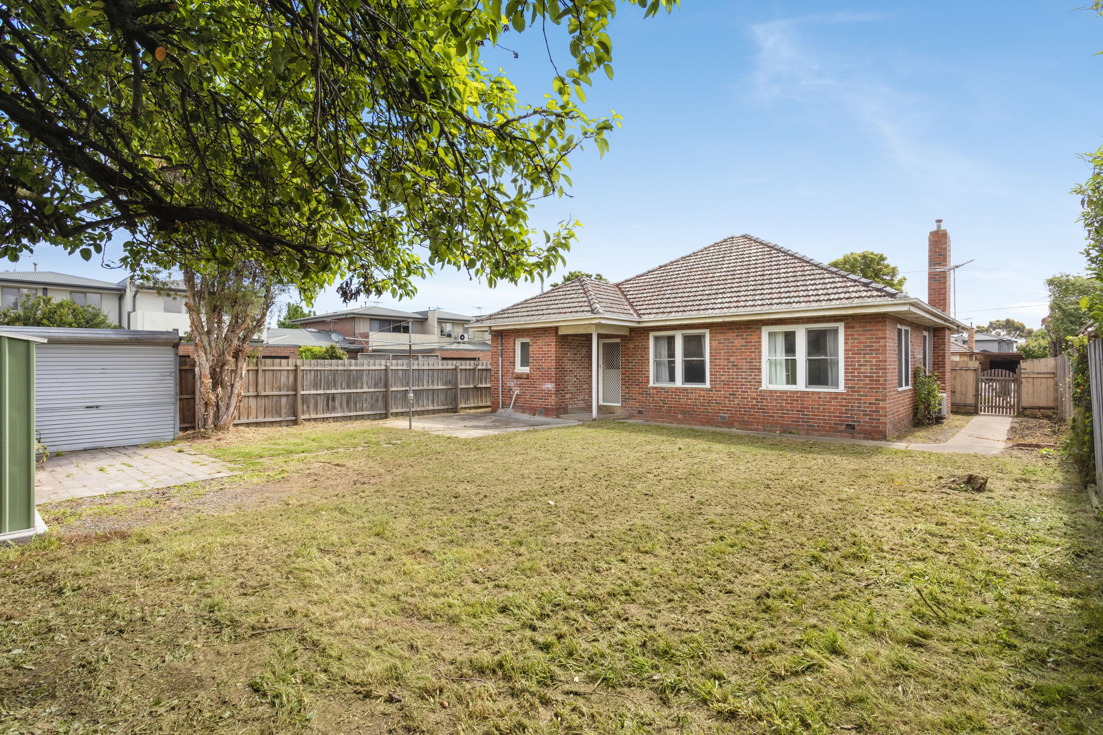 2 Enniss Avenue, Bentleigh East, VIC 3165