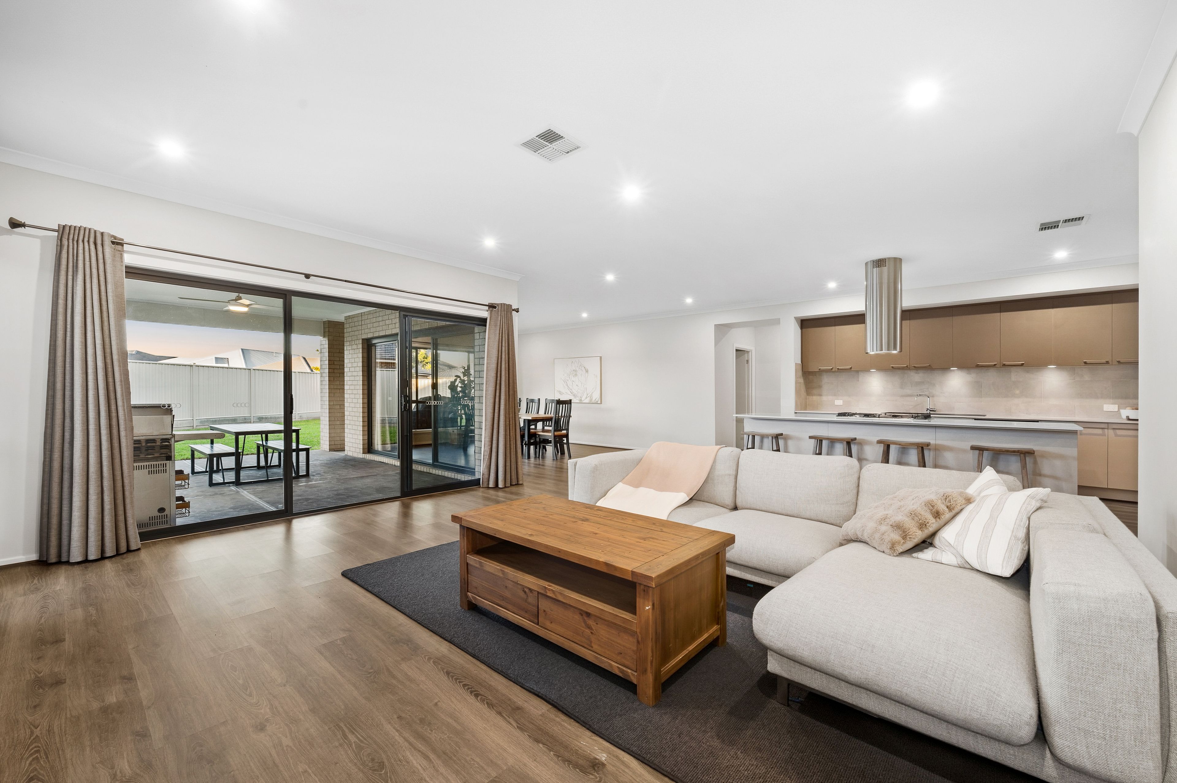 21 Woodbridge Drive, Angle Vale, SA 5117