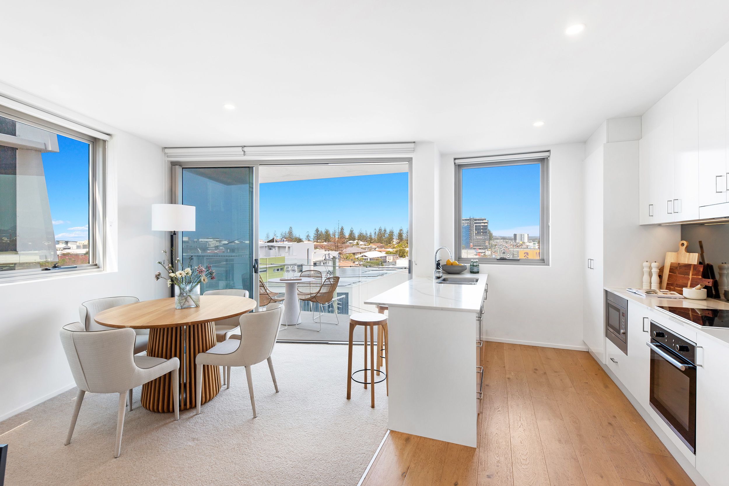 404/51 Peerless Avenue, Mermaid Beach, QLD 4218