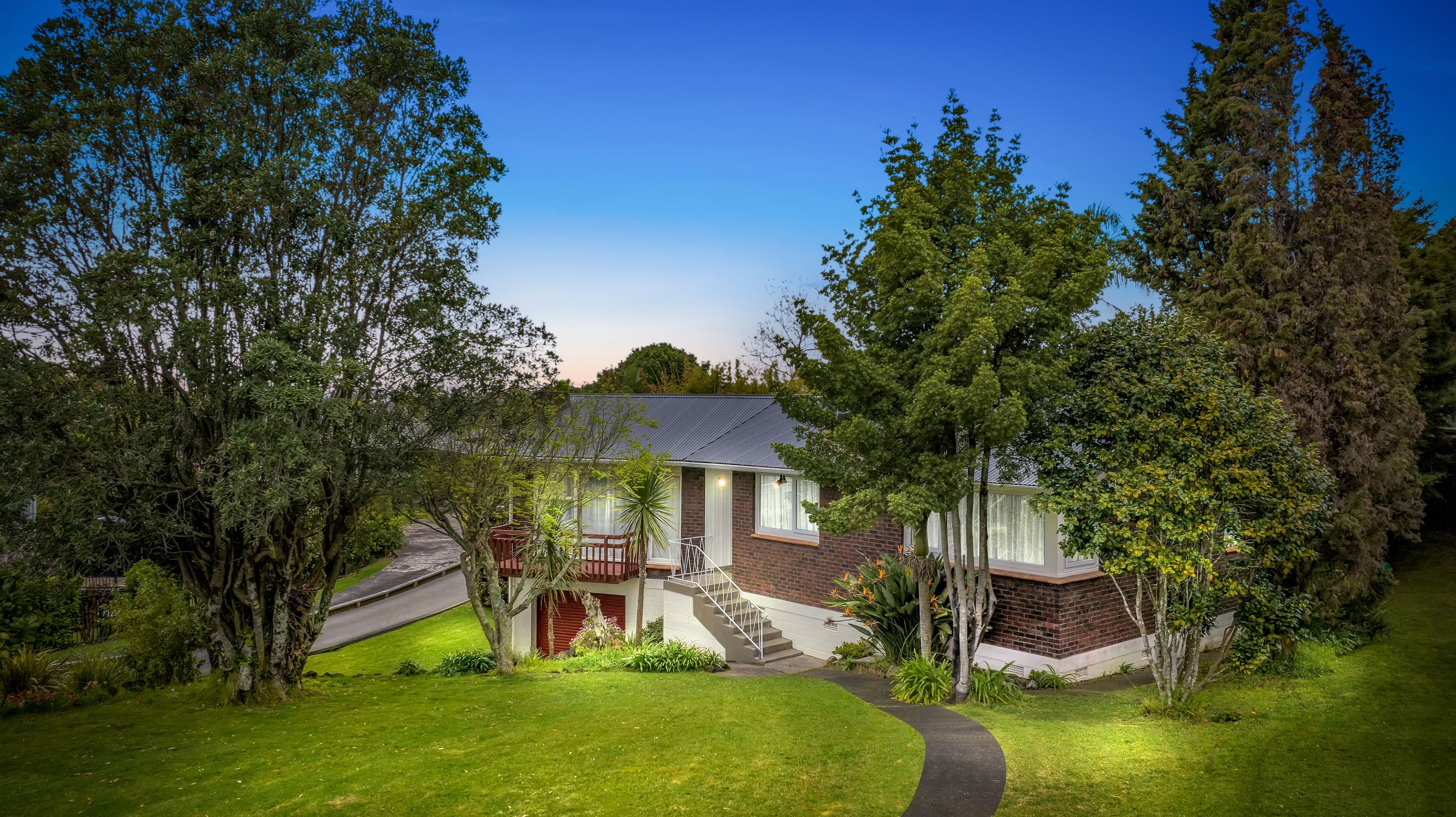 16 Blue Gum Rise, Sunnyhills, Manukau City