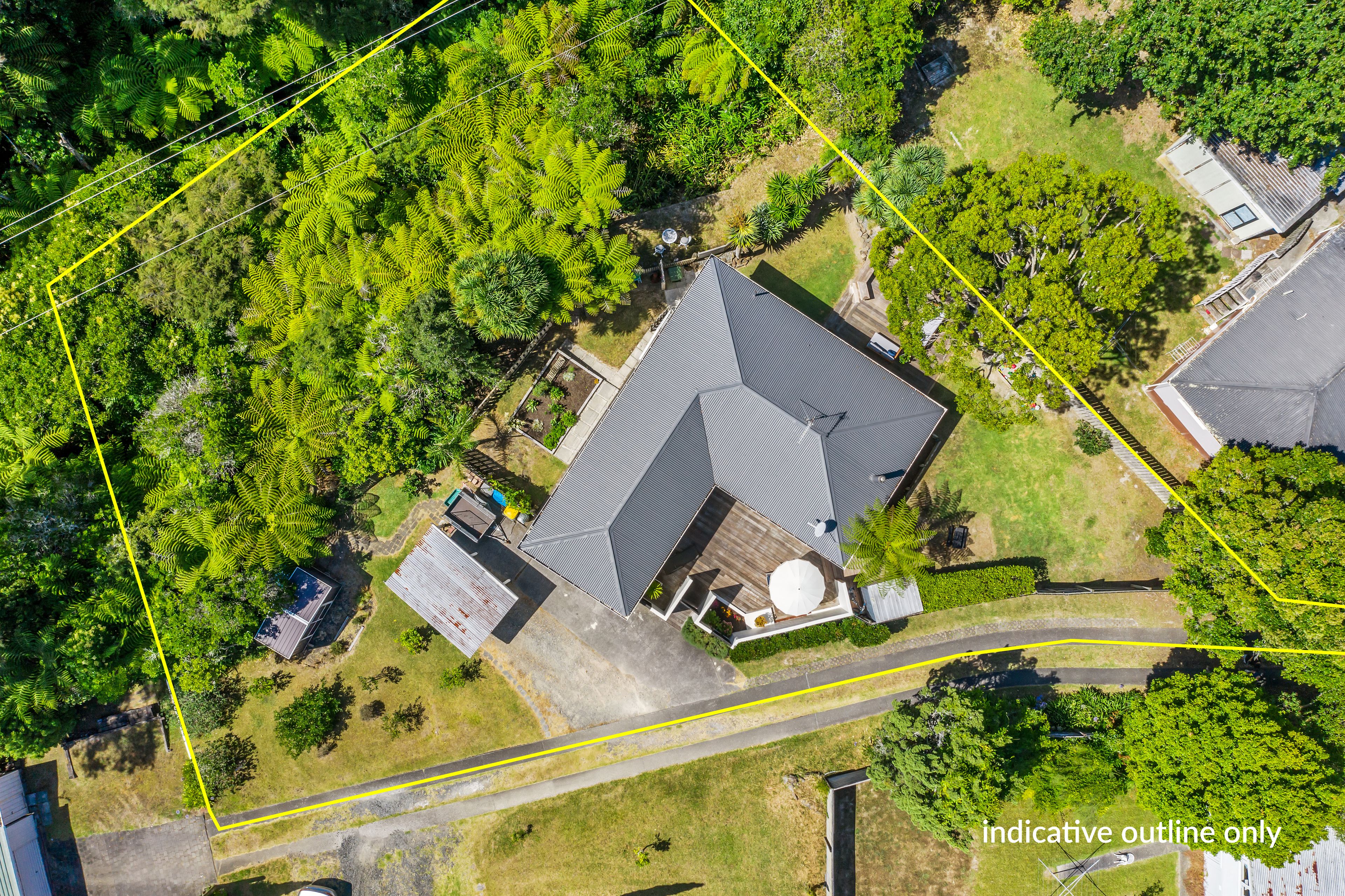 14 Emirau Place, Glenfield, North Shore City