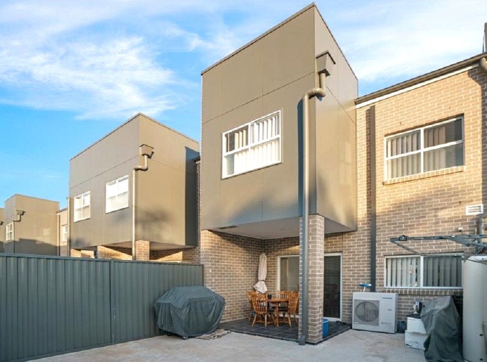 1/209-213 Memorial Avenue, Liverpool, NSW 2170