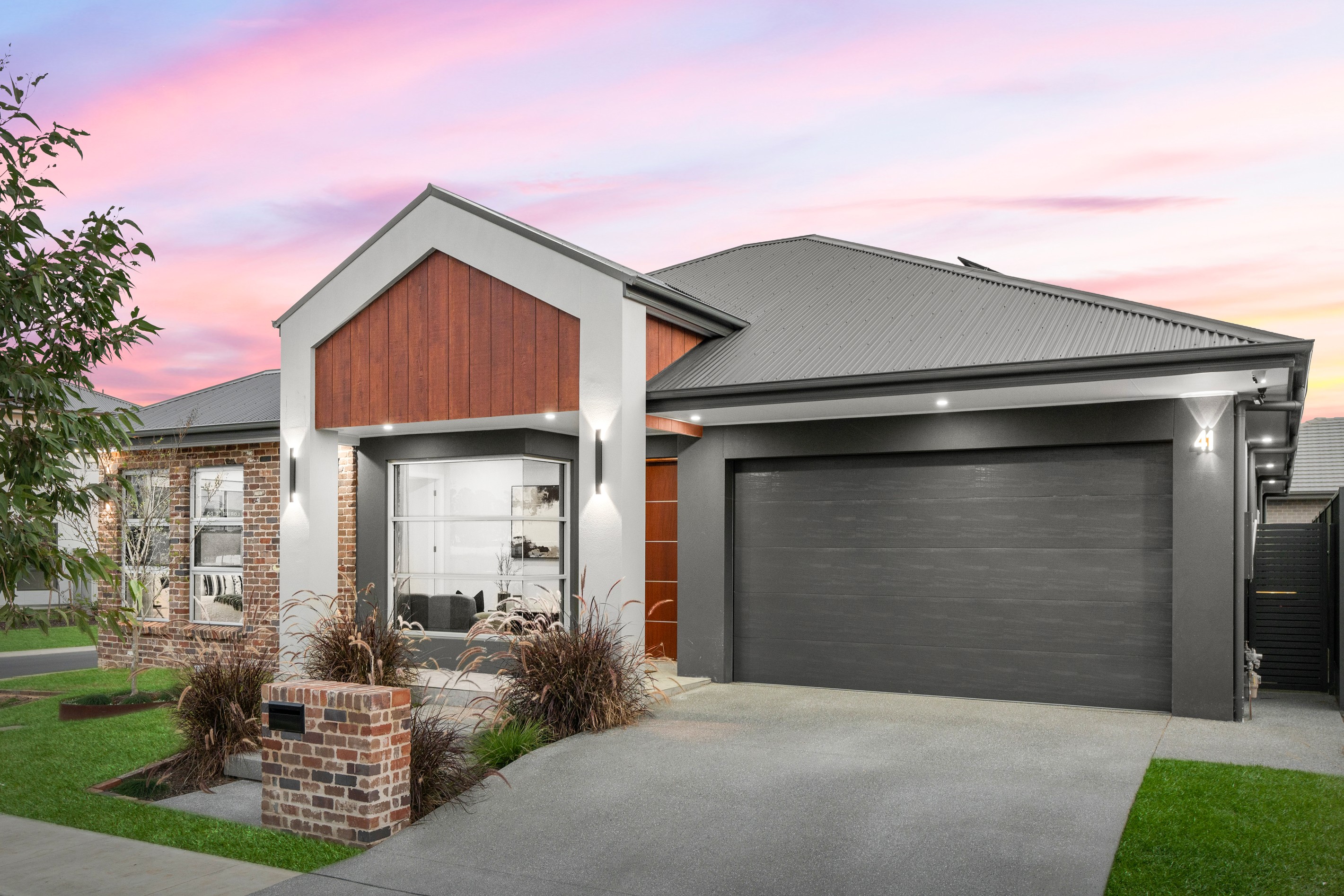 41 Wallangarra Parkway (The Gables), Box Hill, NSW 2765