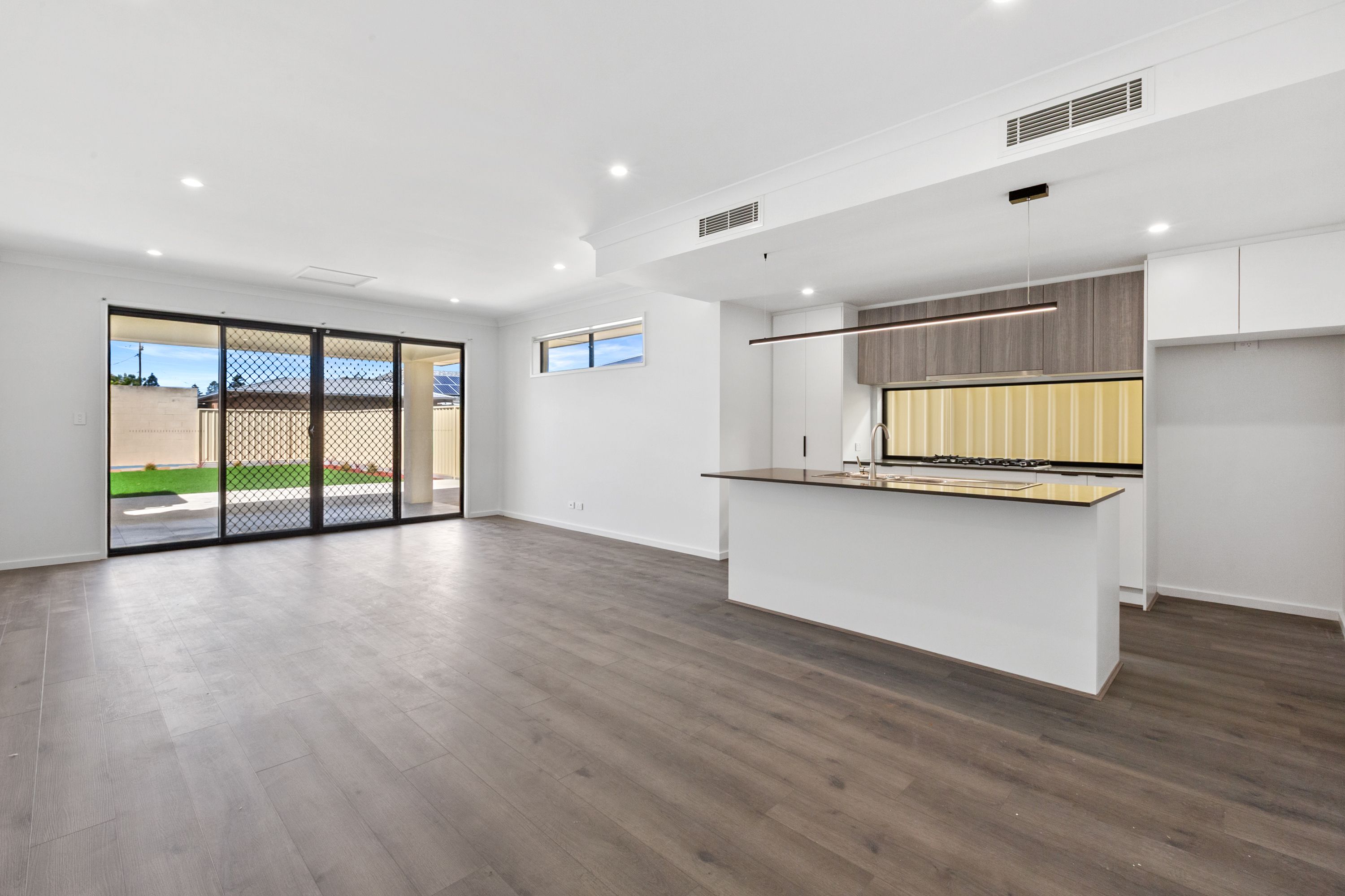 12 Fourth Avenue, Semaphore Park, SA 5019