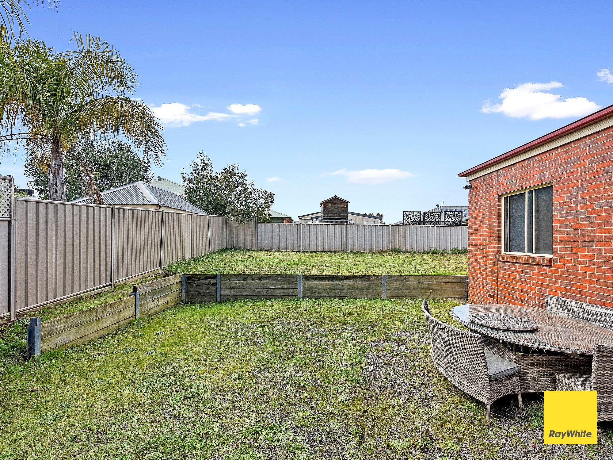 28 Bowles Road — photo 13 of 15