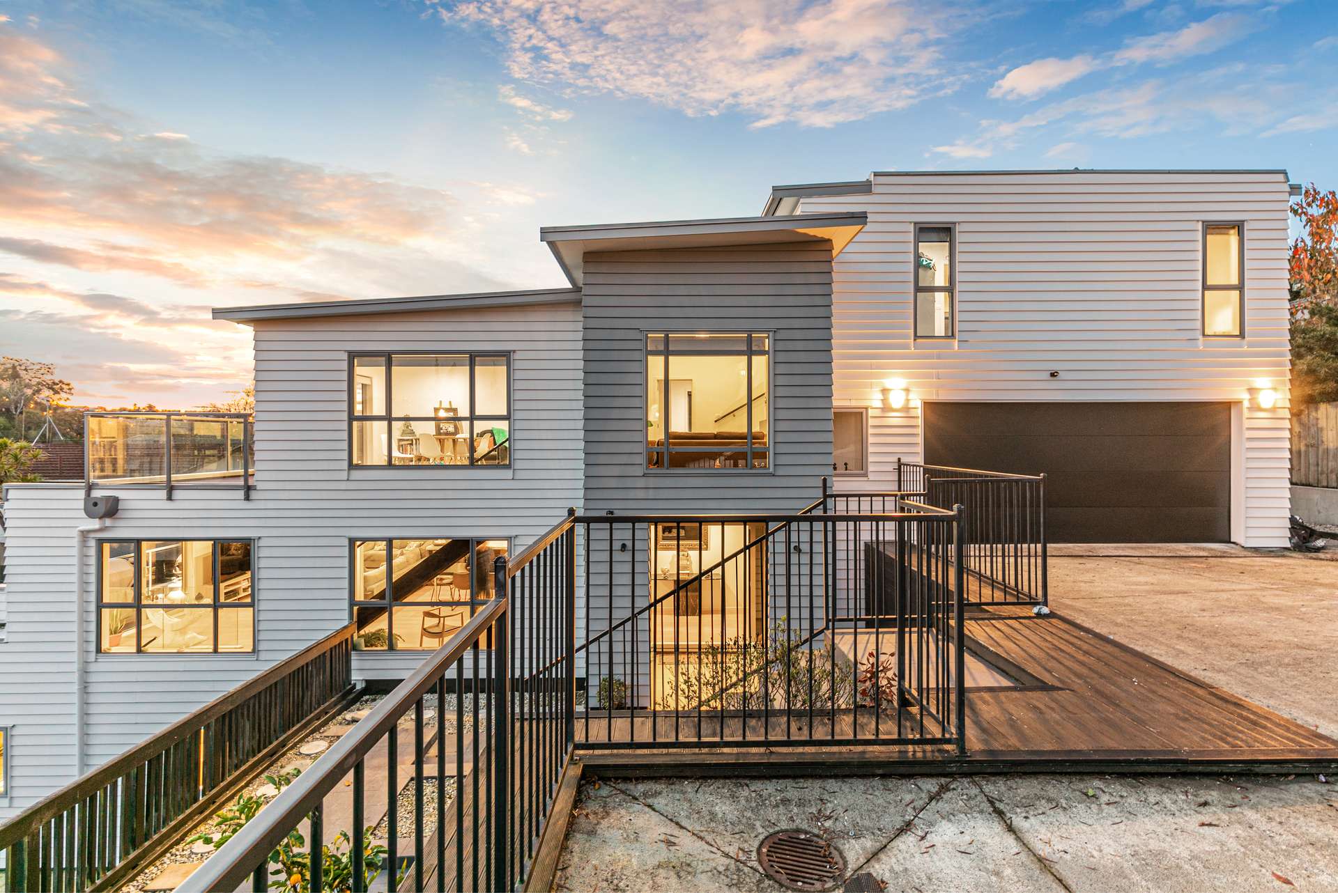 70 Spencer Street photo 0