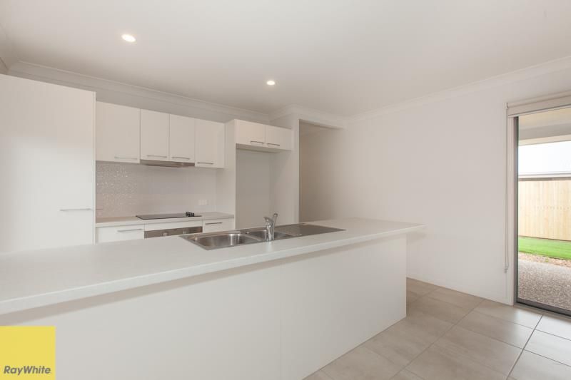 54 Vince Elmore Way, Redbank Plains, QLD 4301