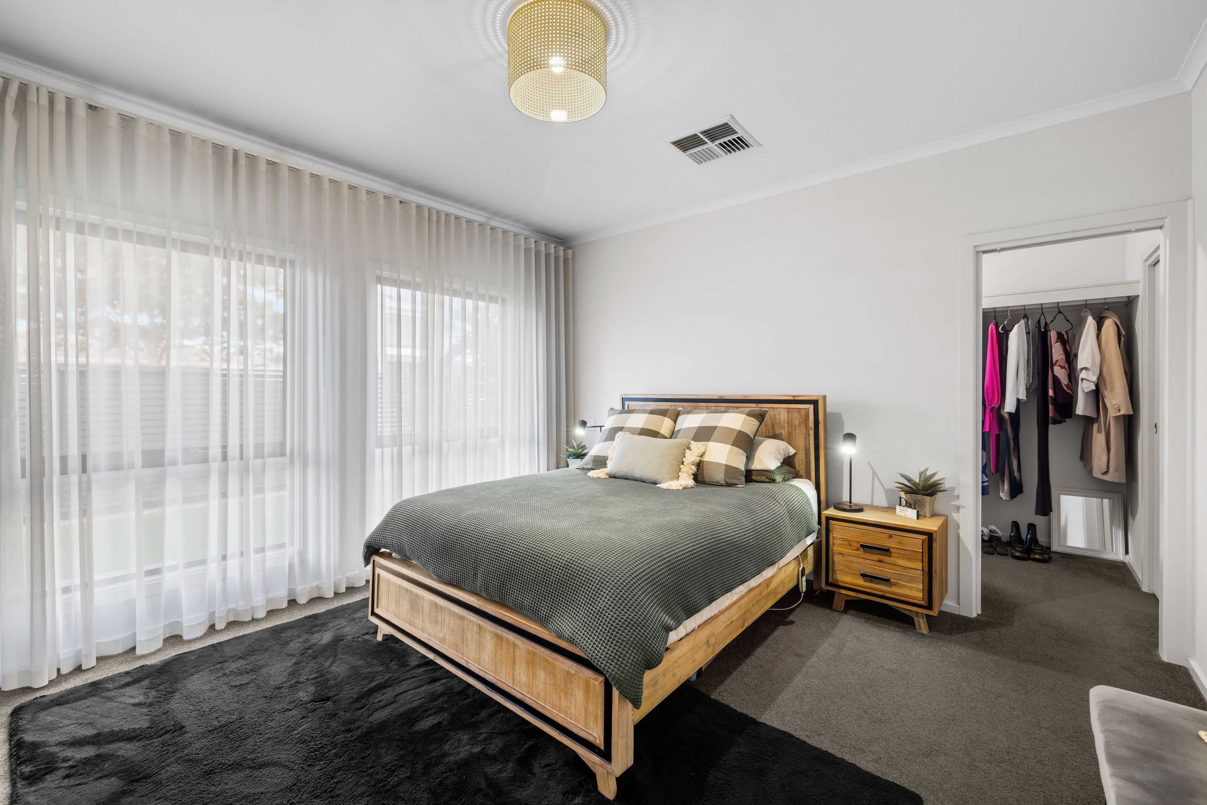 17 Whelan Avenue — photo 12 of 24